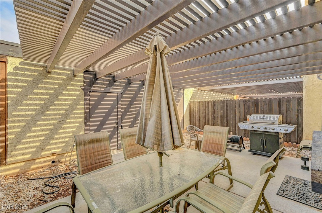 3261 Ennis Court