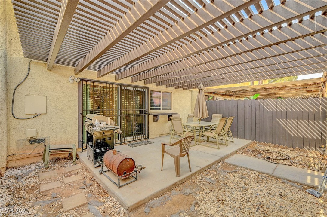 3261 Ennis Court