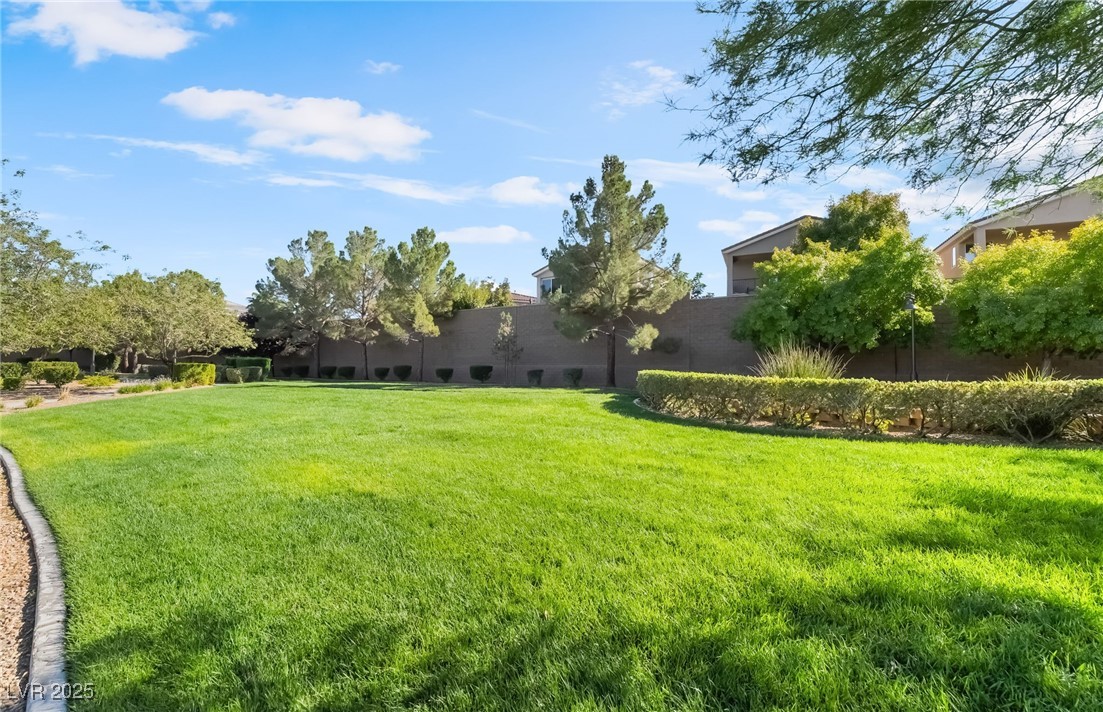 2838 Kinknockie Way