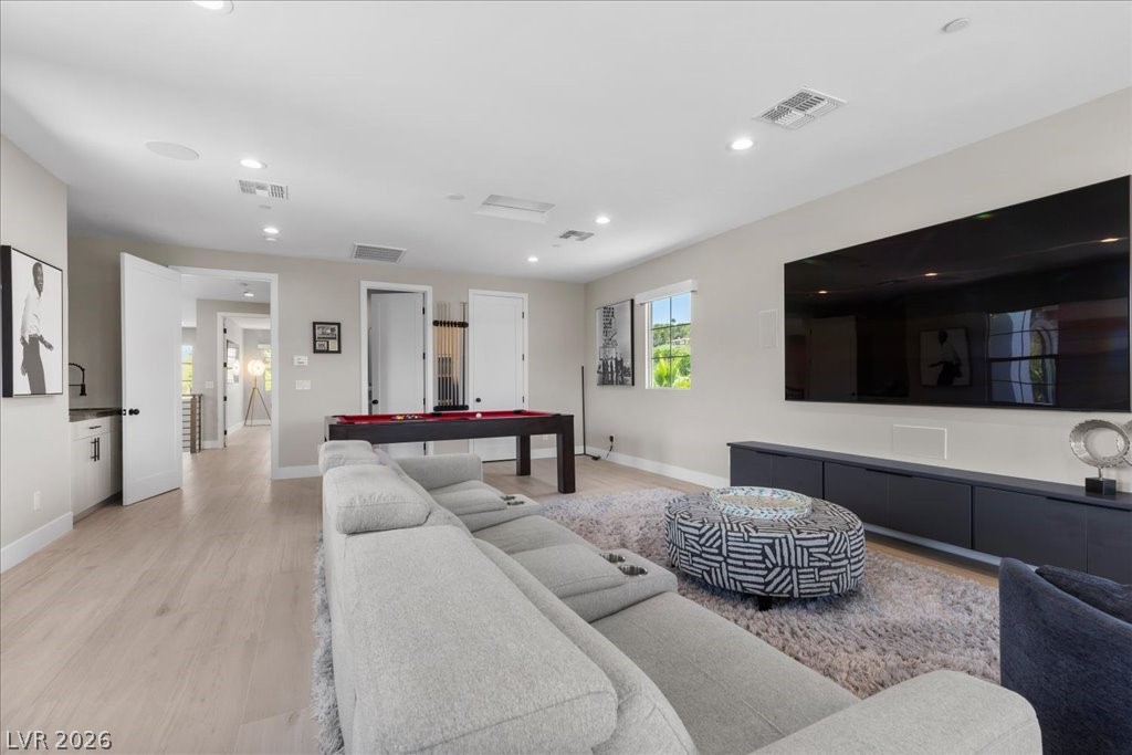 9 Rue Promenade Way