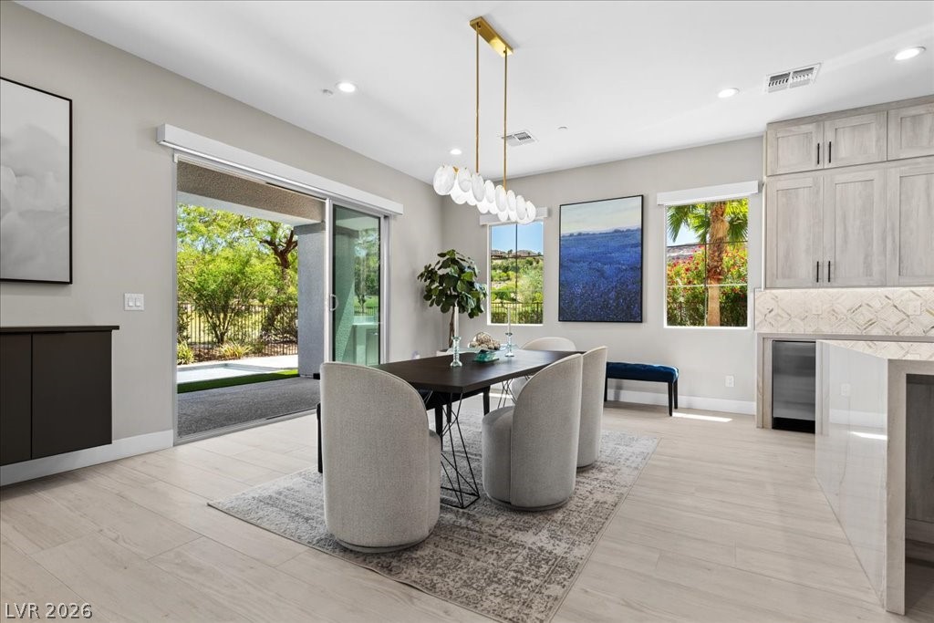 9 Rue Promenade Way