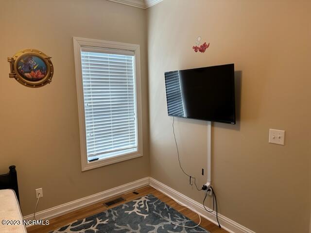 2220 E Dolphin Drive