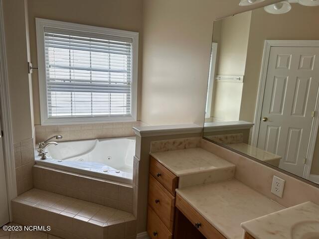 2220 E Dolphin Drive