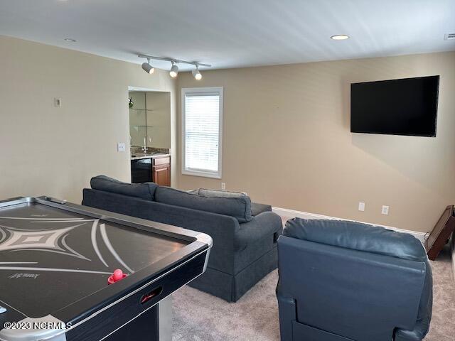 2220 E Dolphin Drive