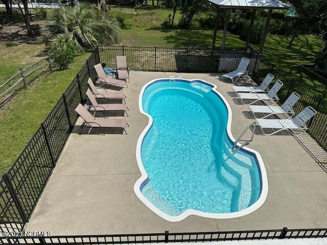 2220 E Dolphin Drive