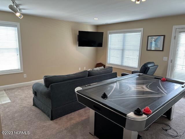 2220 E Dolphin Drive