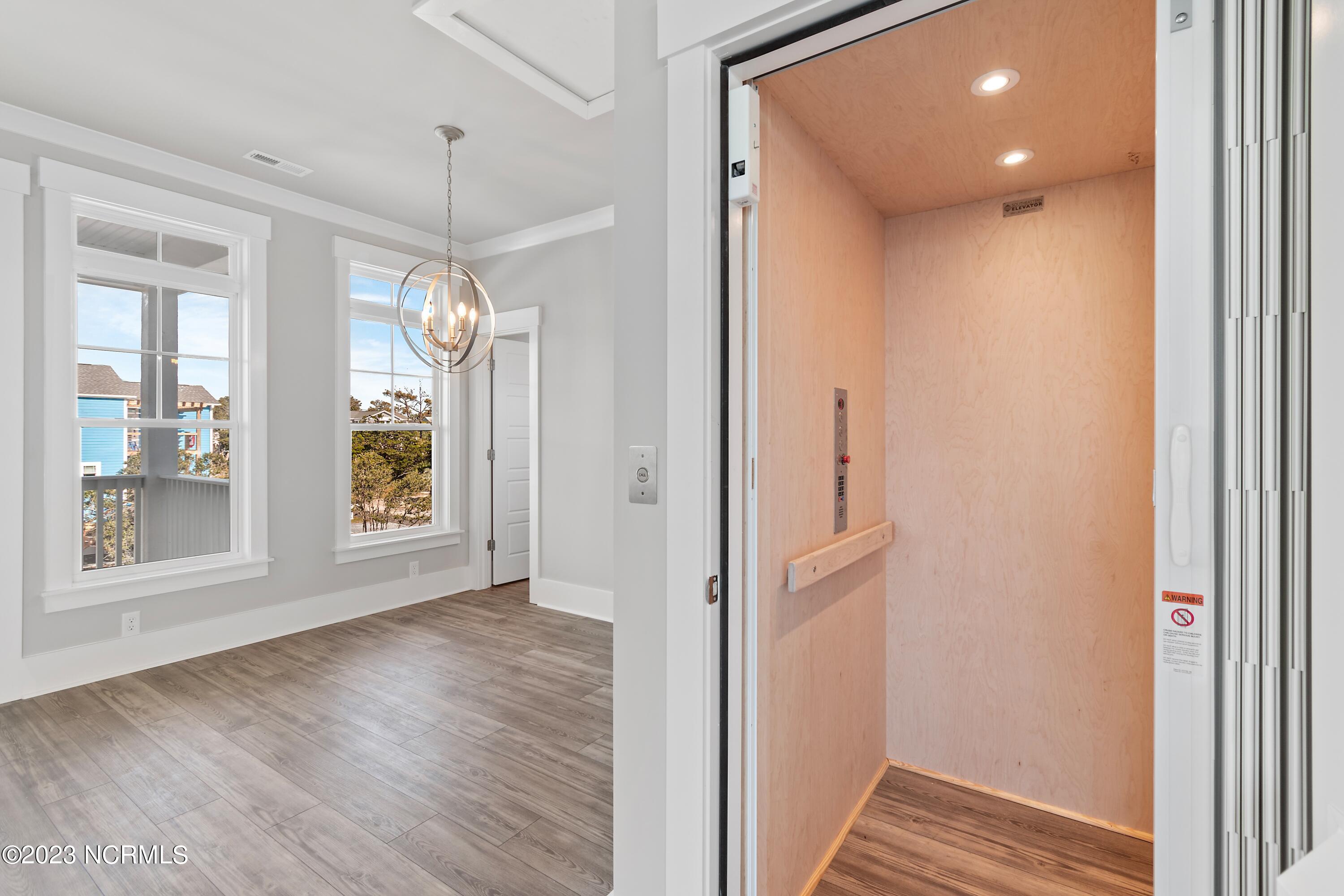 4027 E Pelican Drive