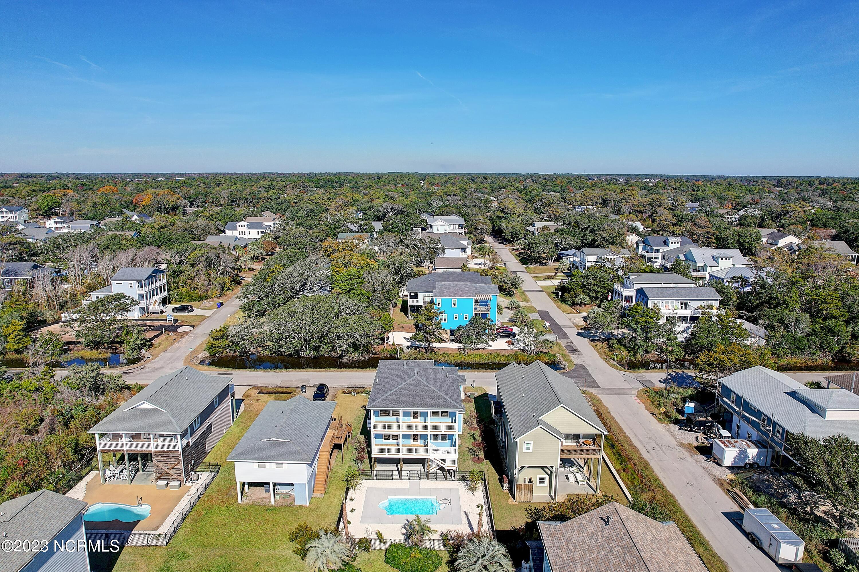 4027 E Pelican Drive