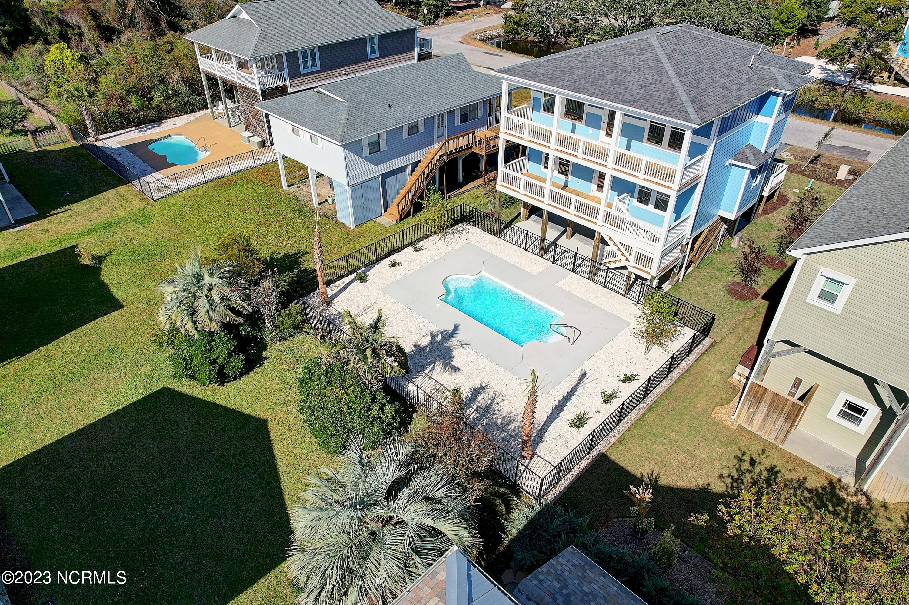 4027 E Pelican Drive