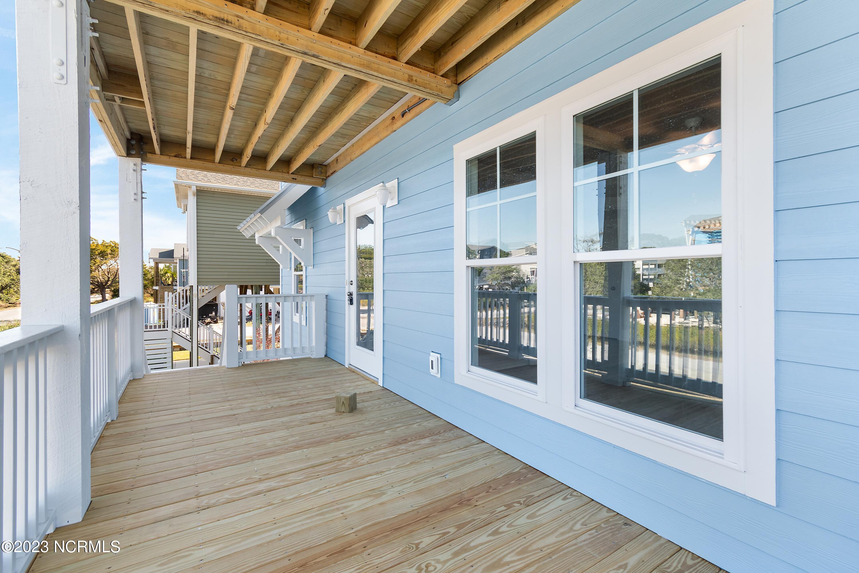 4027 E Pelican Drive