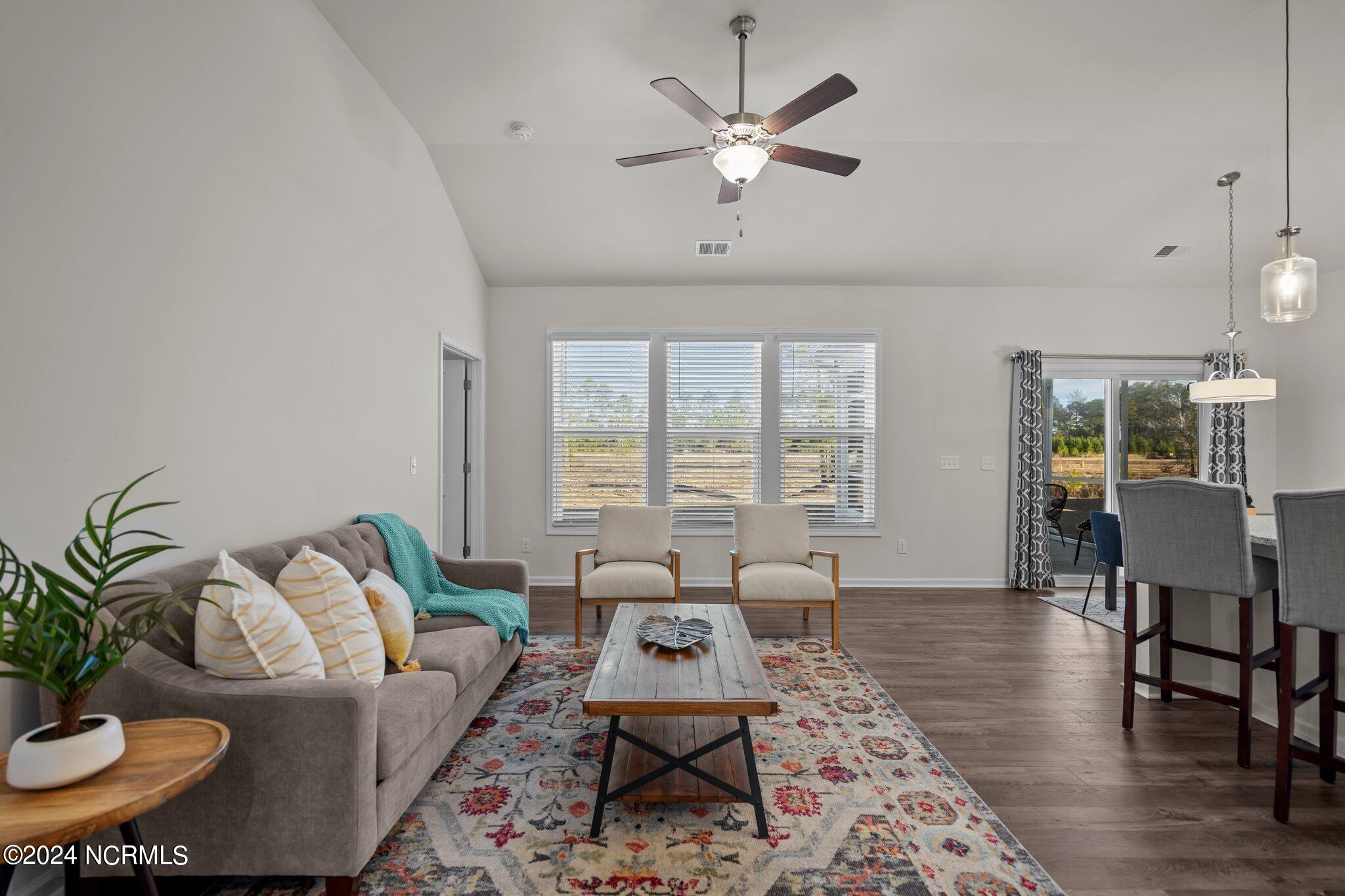 214 Autumn Breeze Lane NE