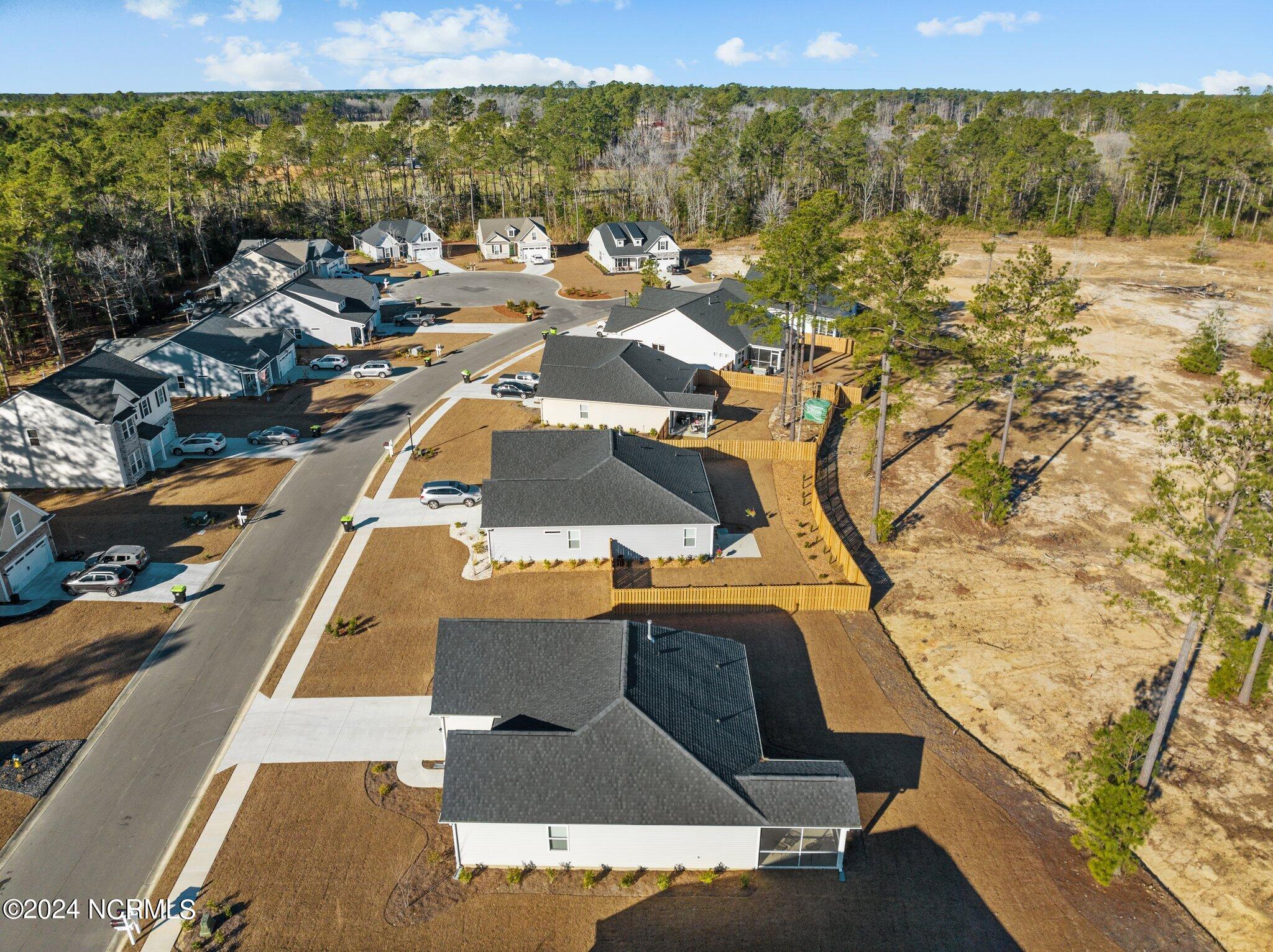 214 Autumn Breeze Lane NE