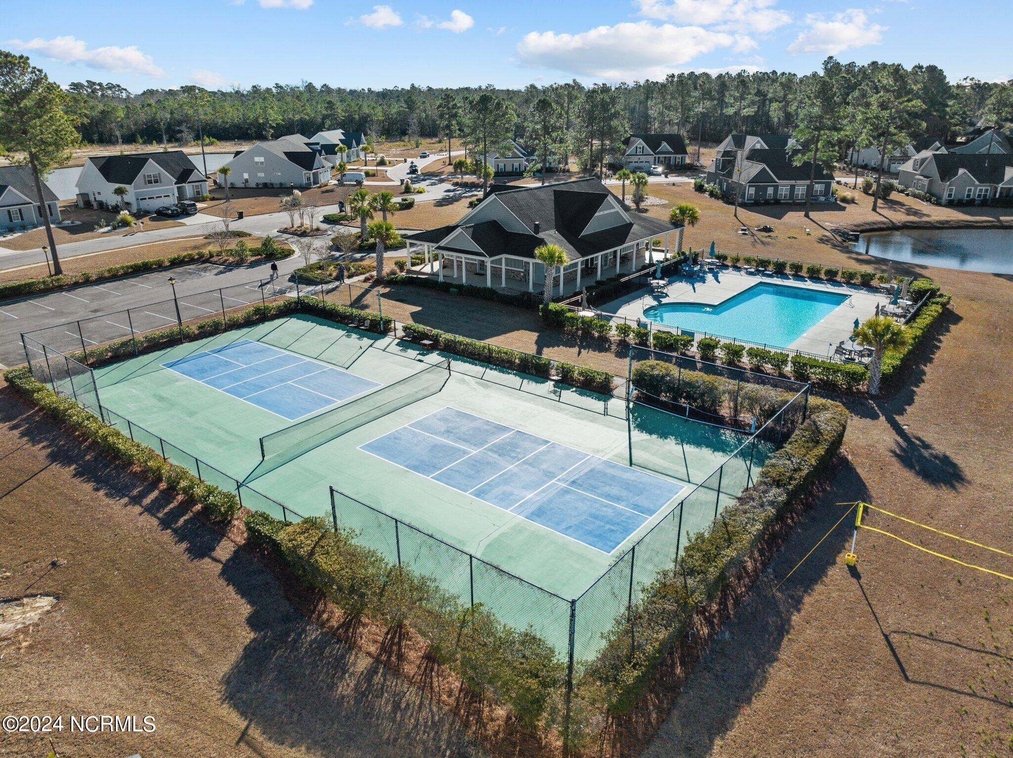 214 Autumn Breeze Lane NE