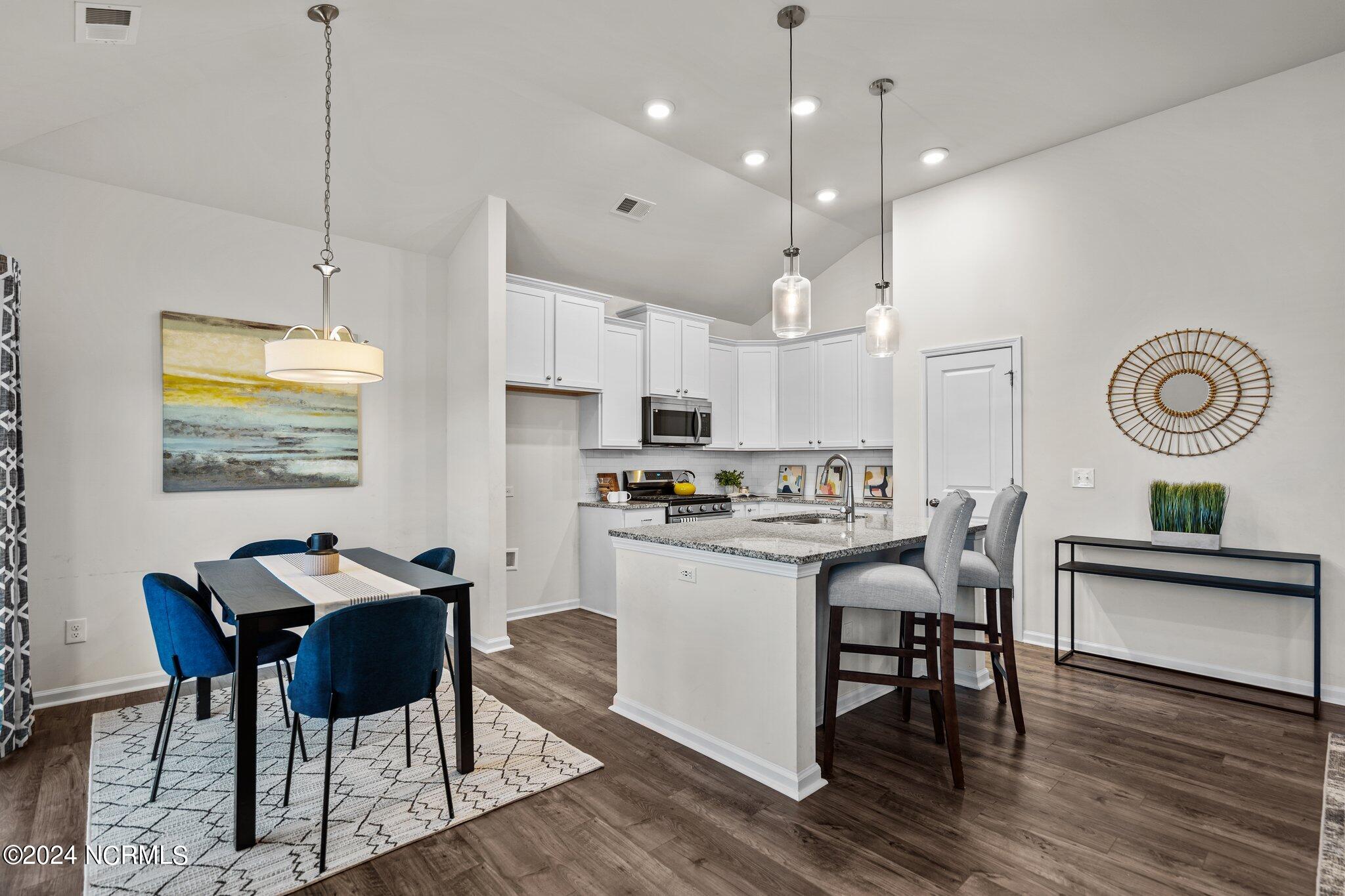 214 Autumn Breeze Lane NE