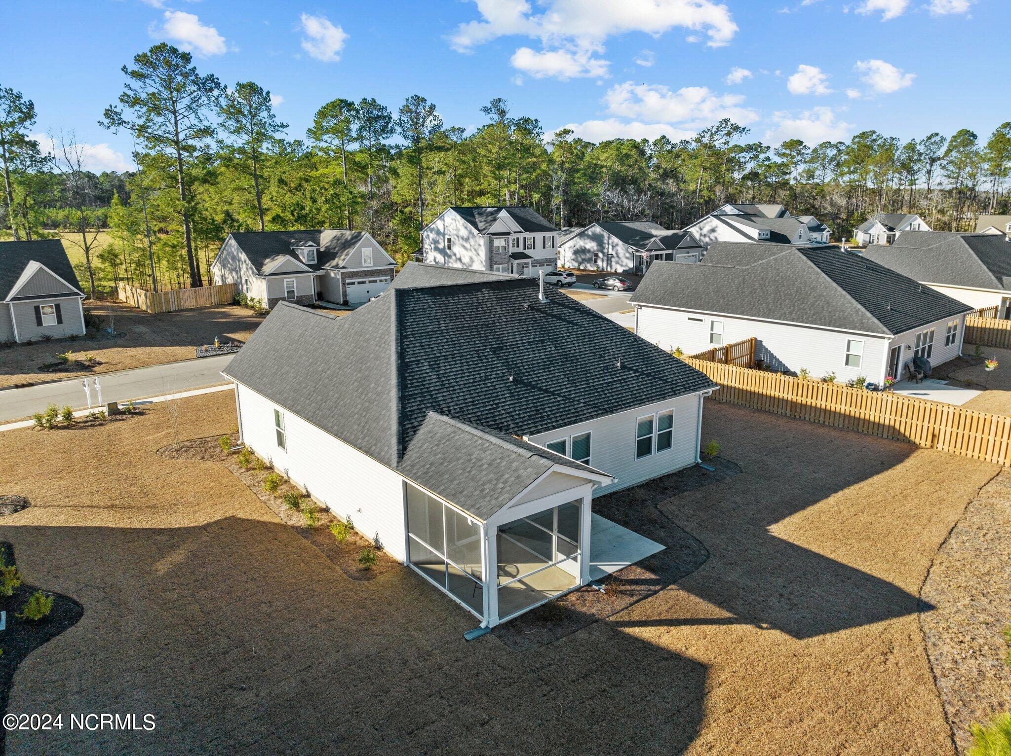 214 Autumn Breeze Lane NE