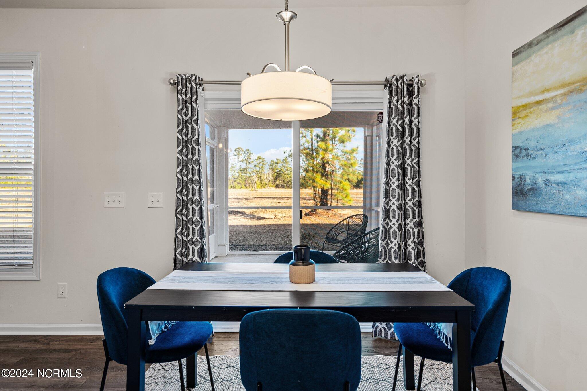 214 Autumn Breeze Lane NE