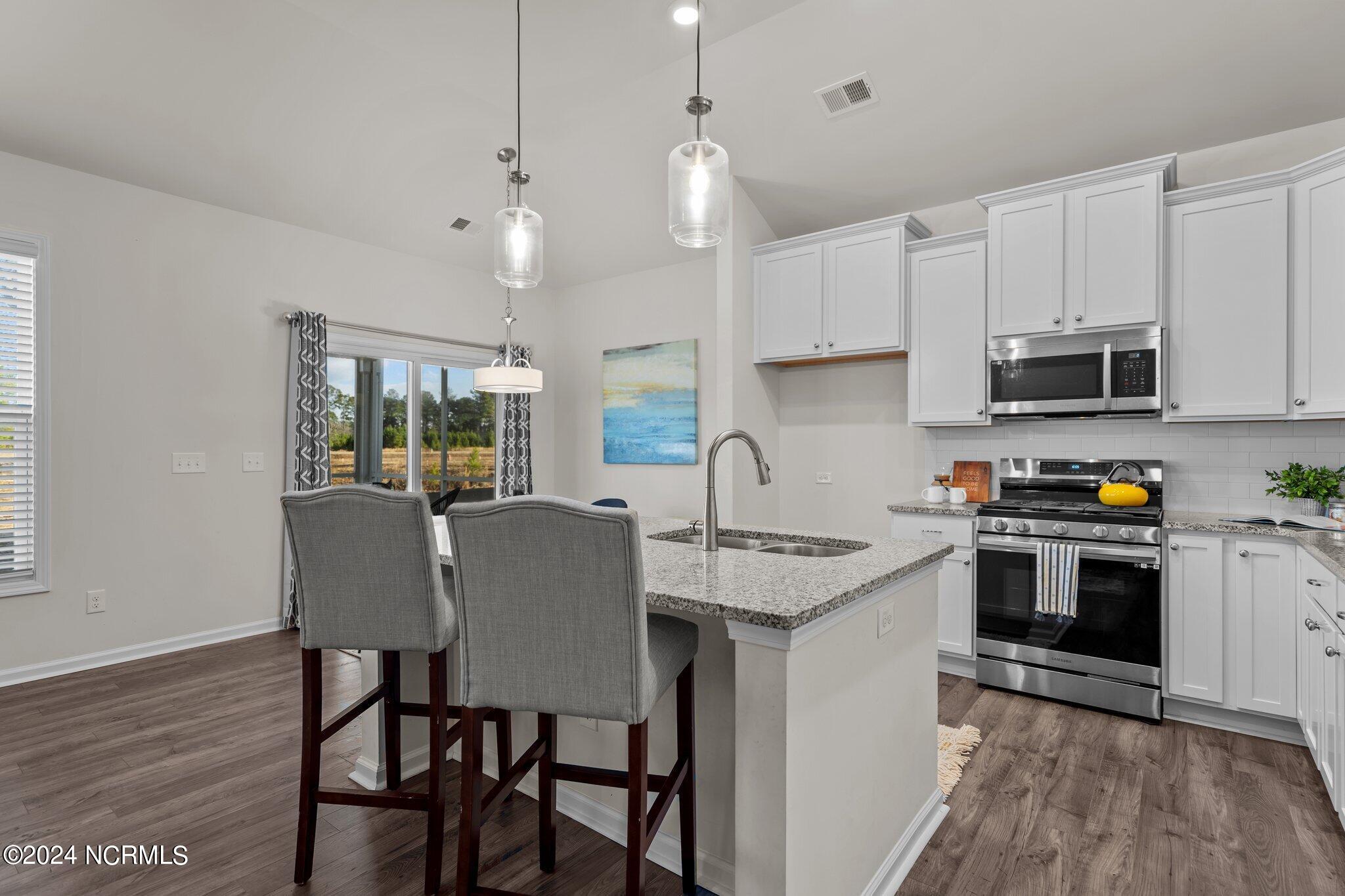 214 Autumn Breeze Lane NE