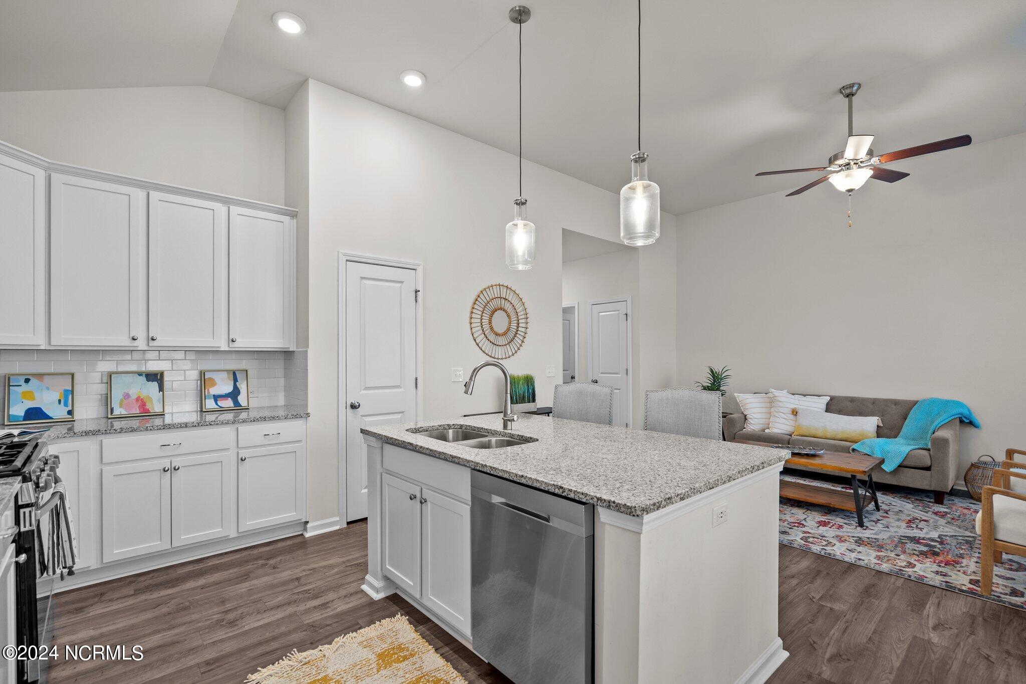 214 Autumn Breeze Lane NE