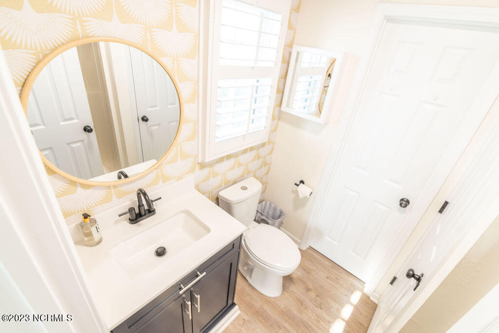 121 Burlington Street