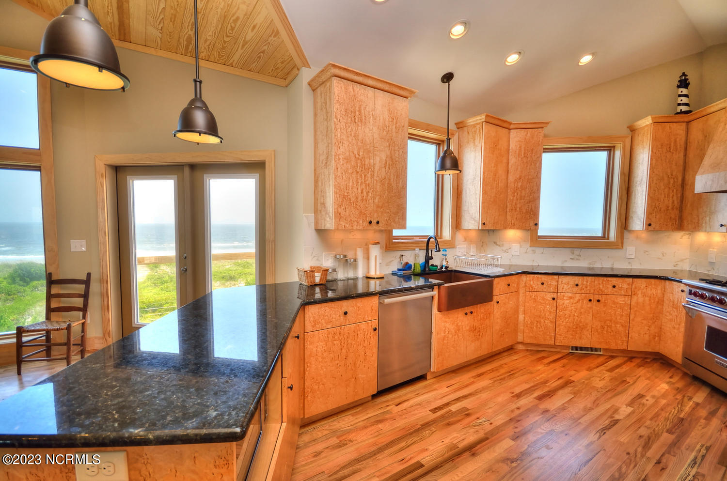 105 Caswell Beach Road