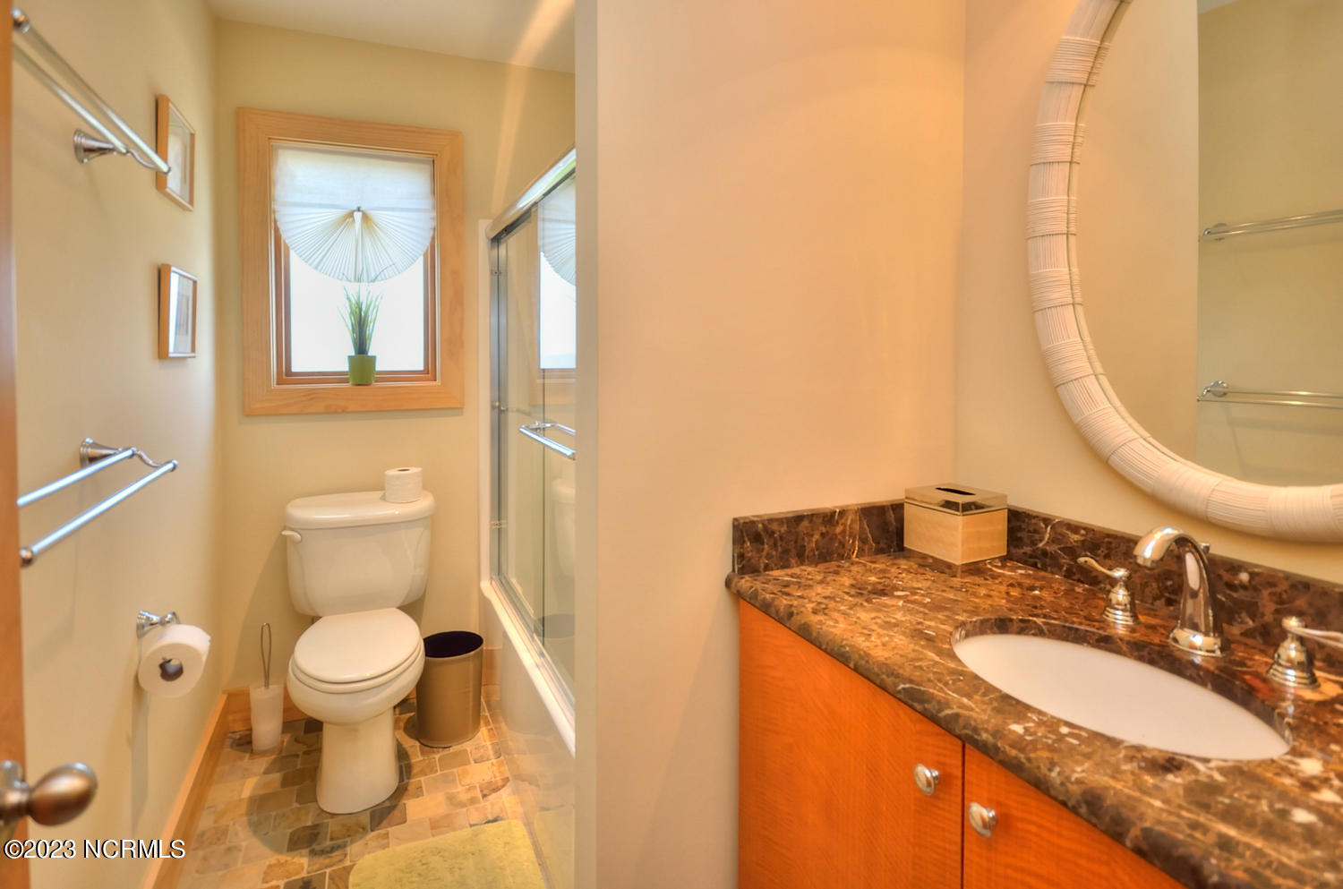 105 Caswell Beach Road