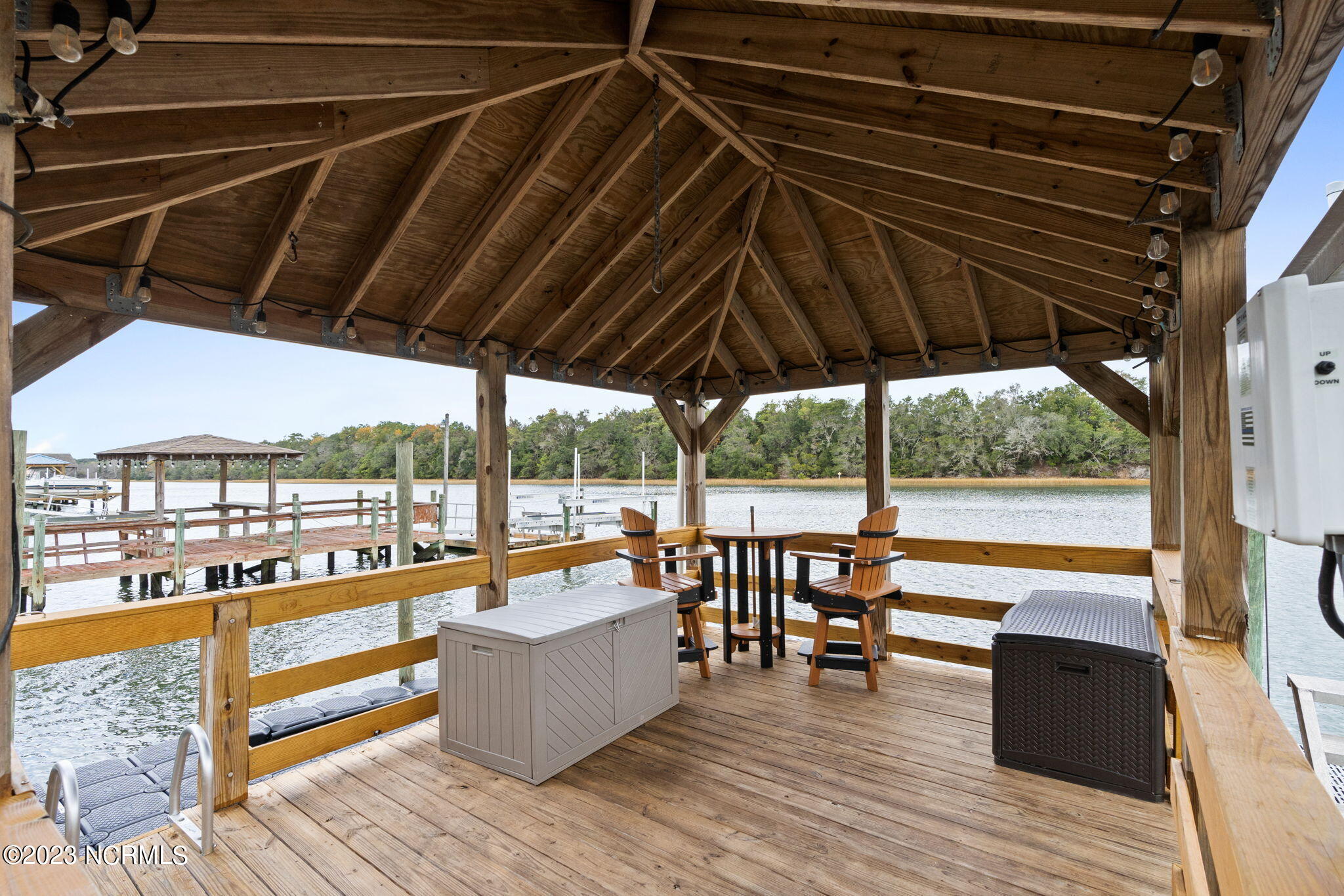 406 W Yacht Drive