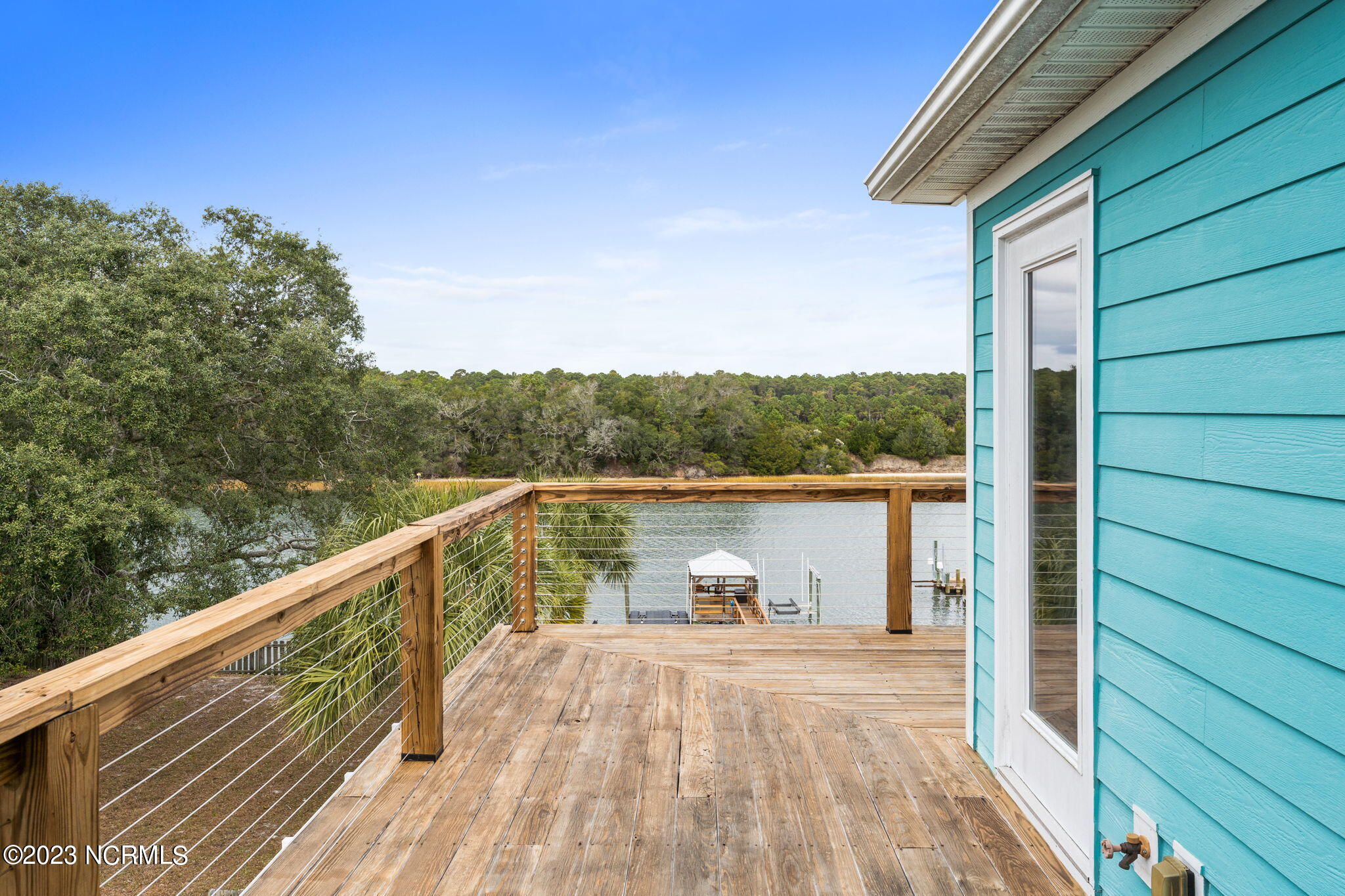 406 W Yacht Drive