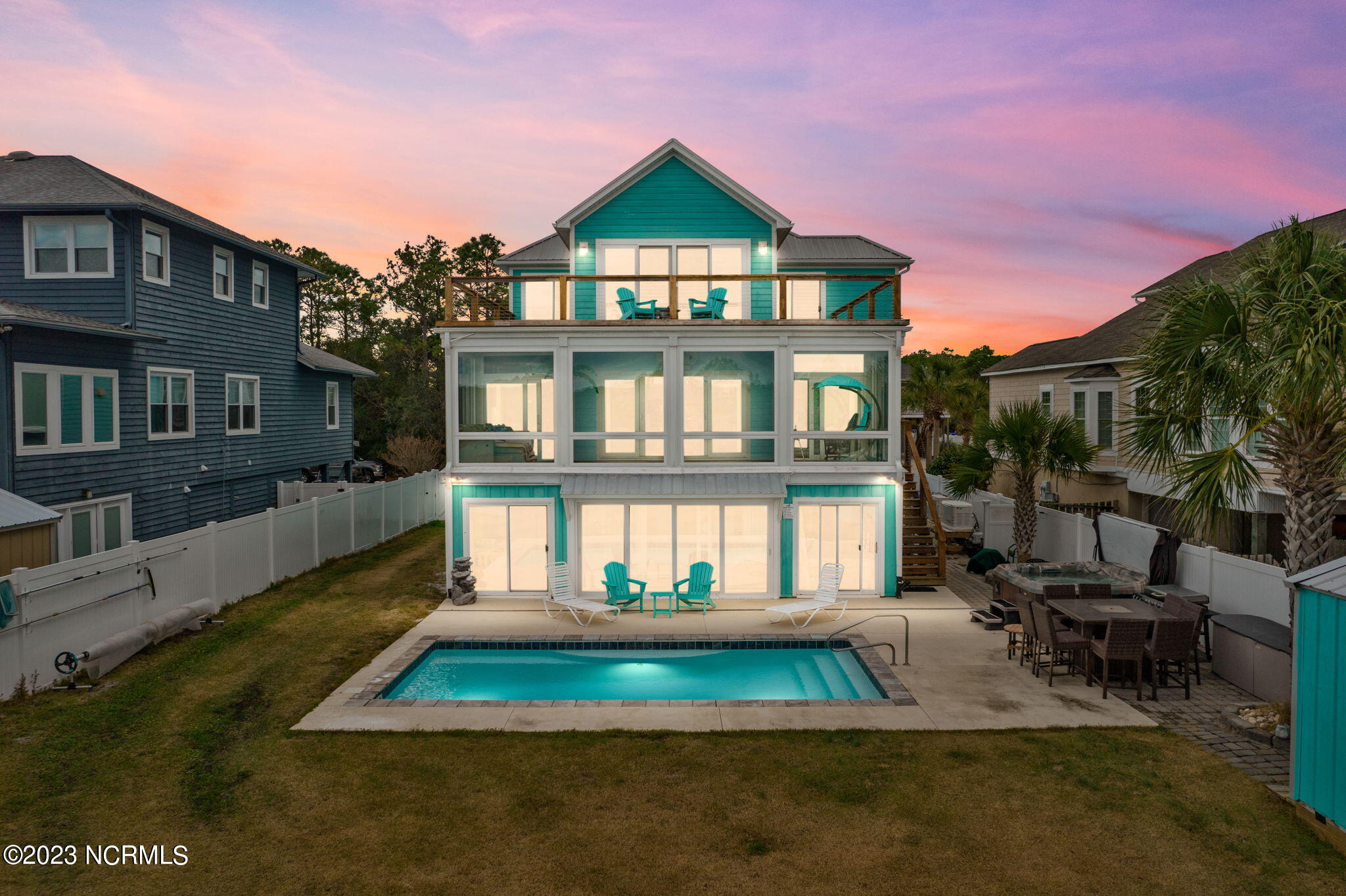 406 W Yacht Drive