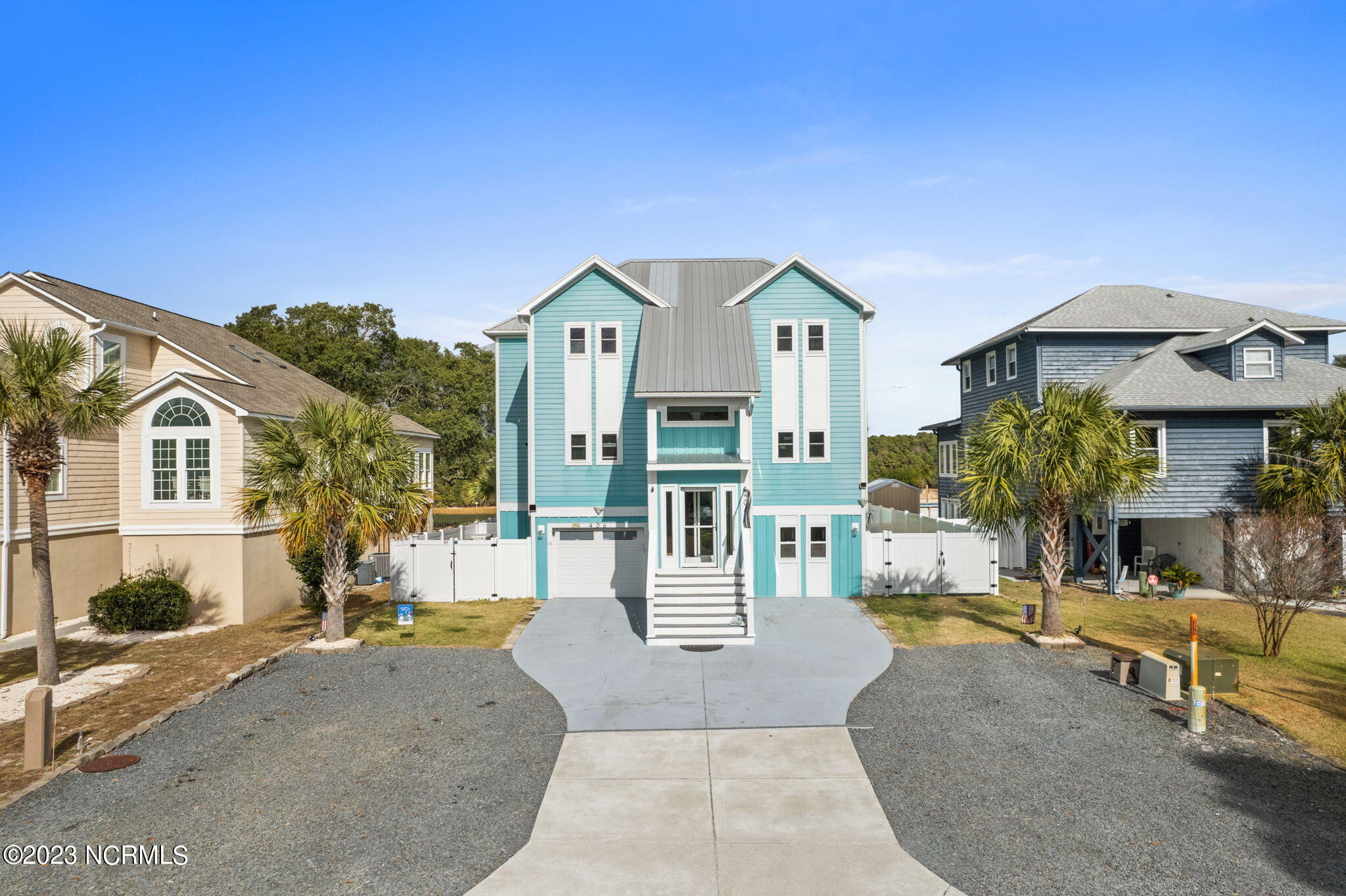 406 W Yacht Drive