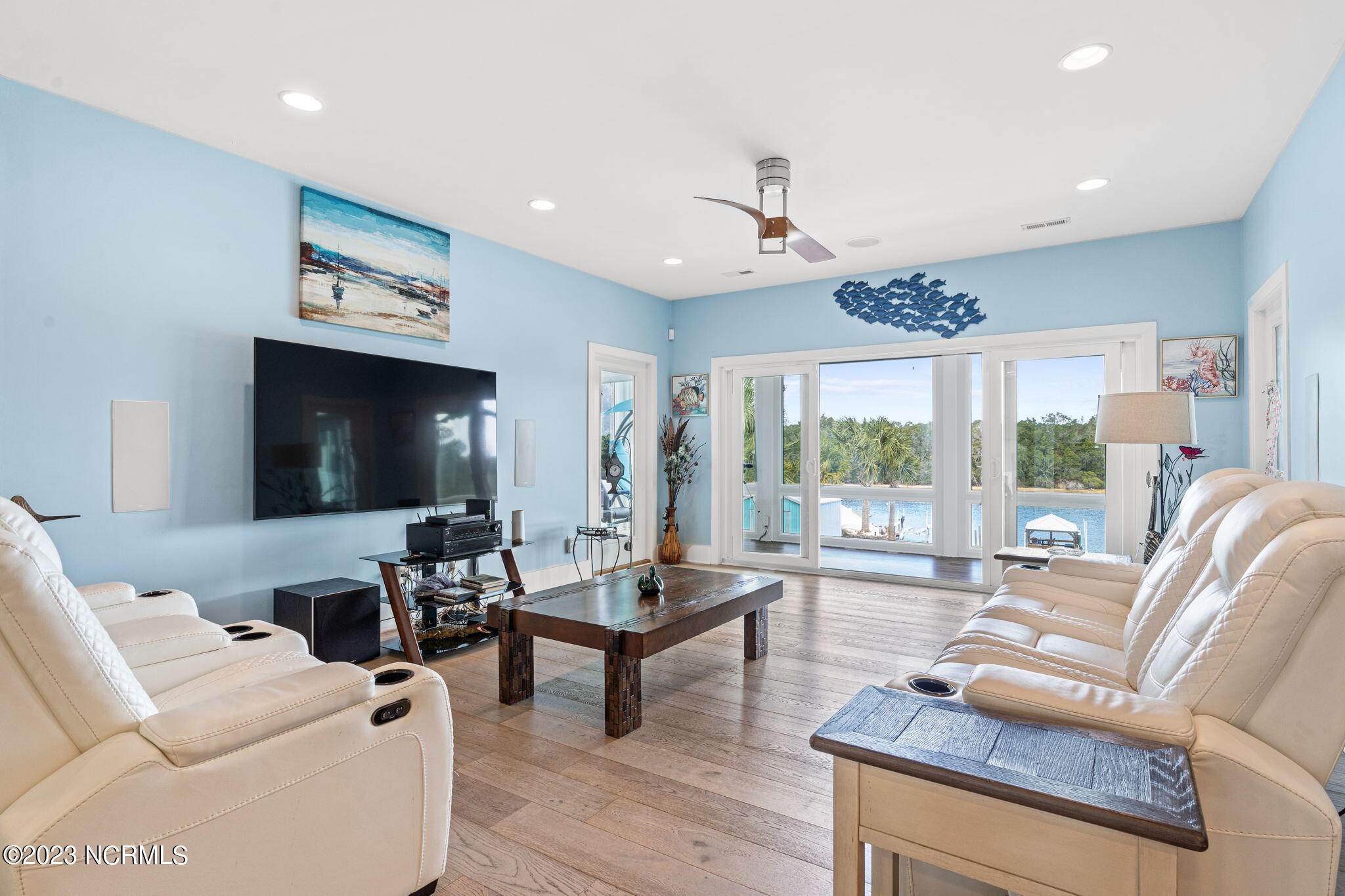 406 W Yacht Drive