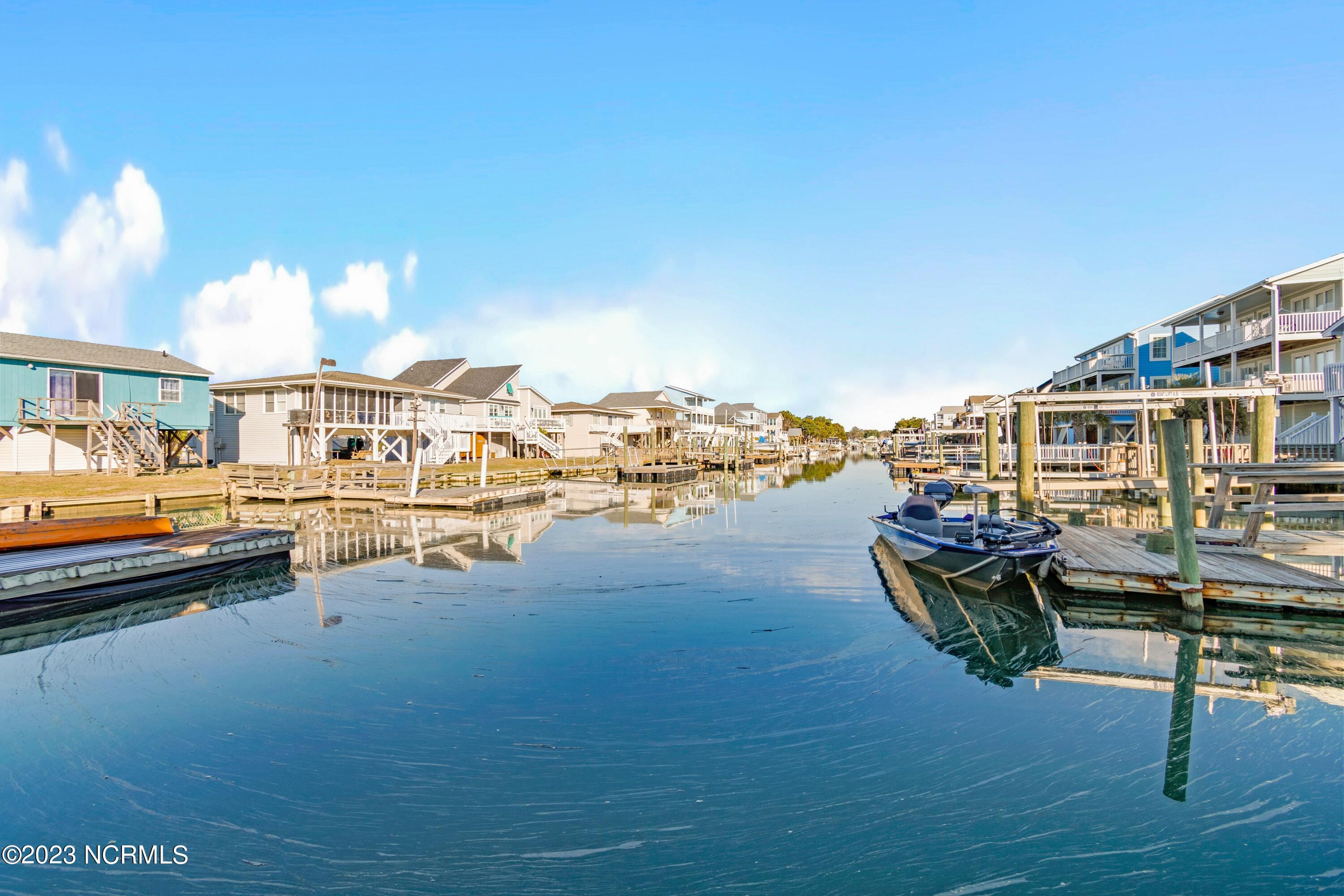 908 Ocean Boulevard W