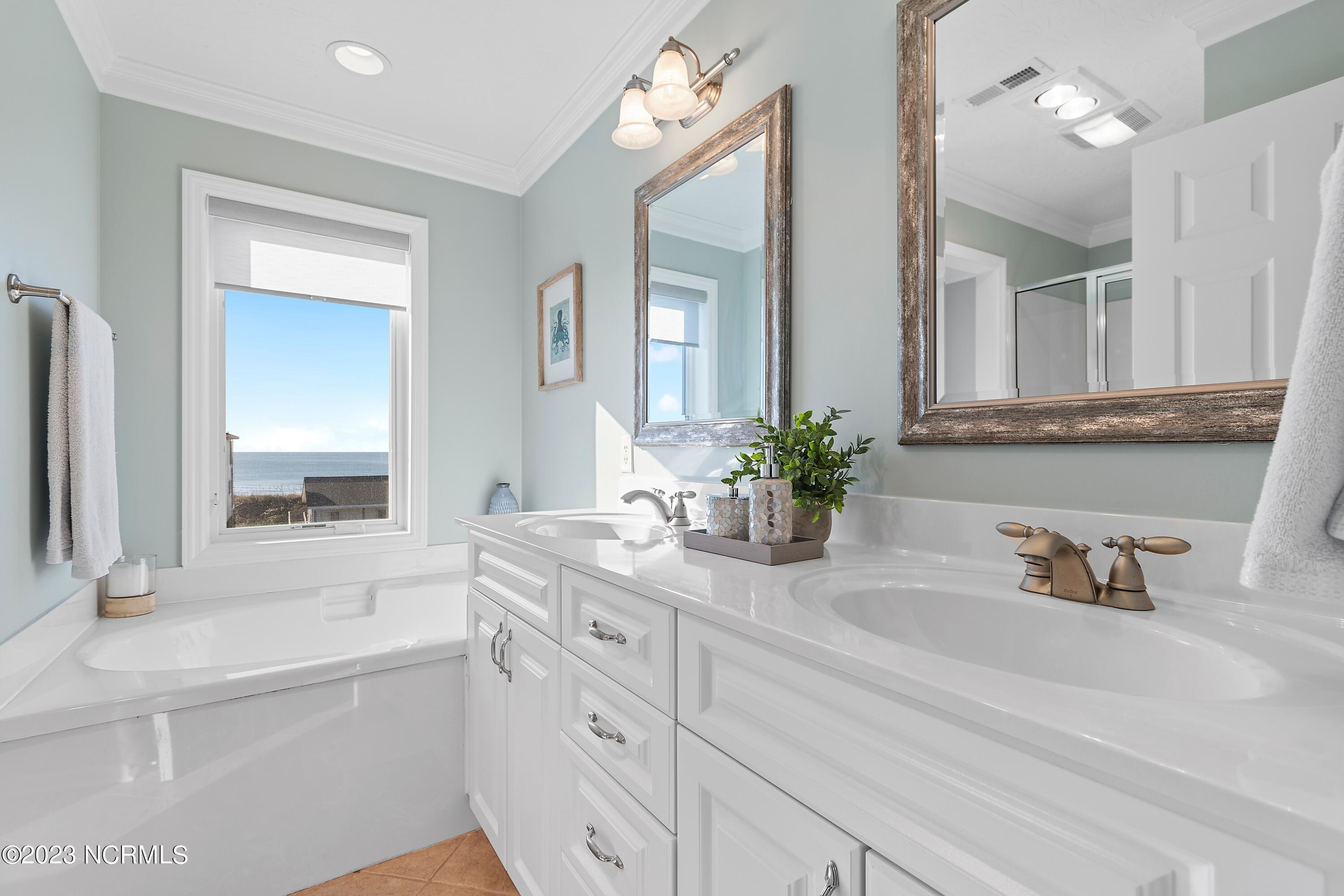 908 Ocean Boulevard W