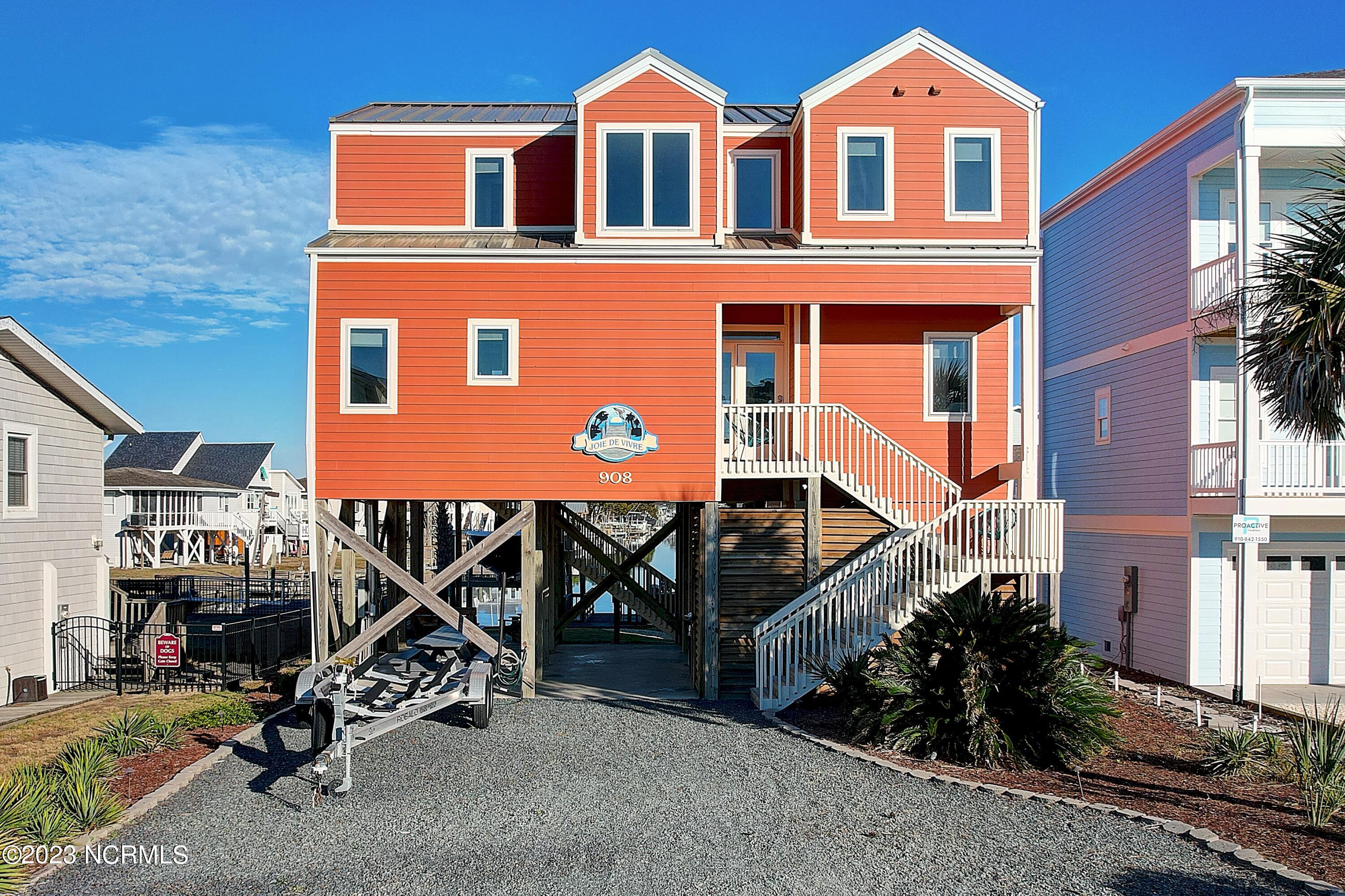 908 Ocean Boulevard W