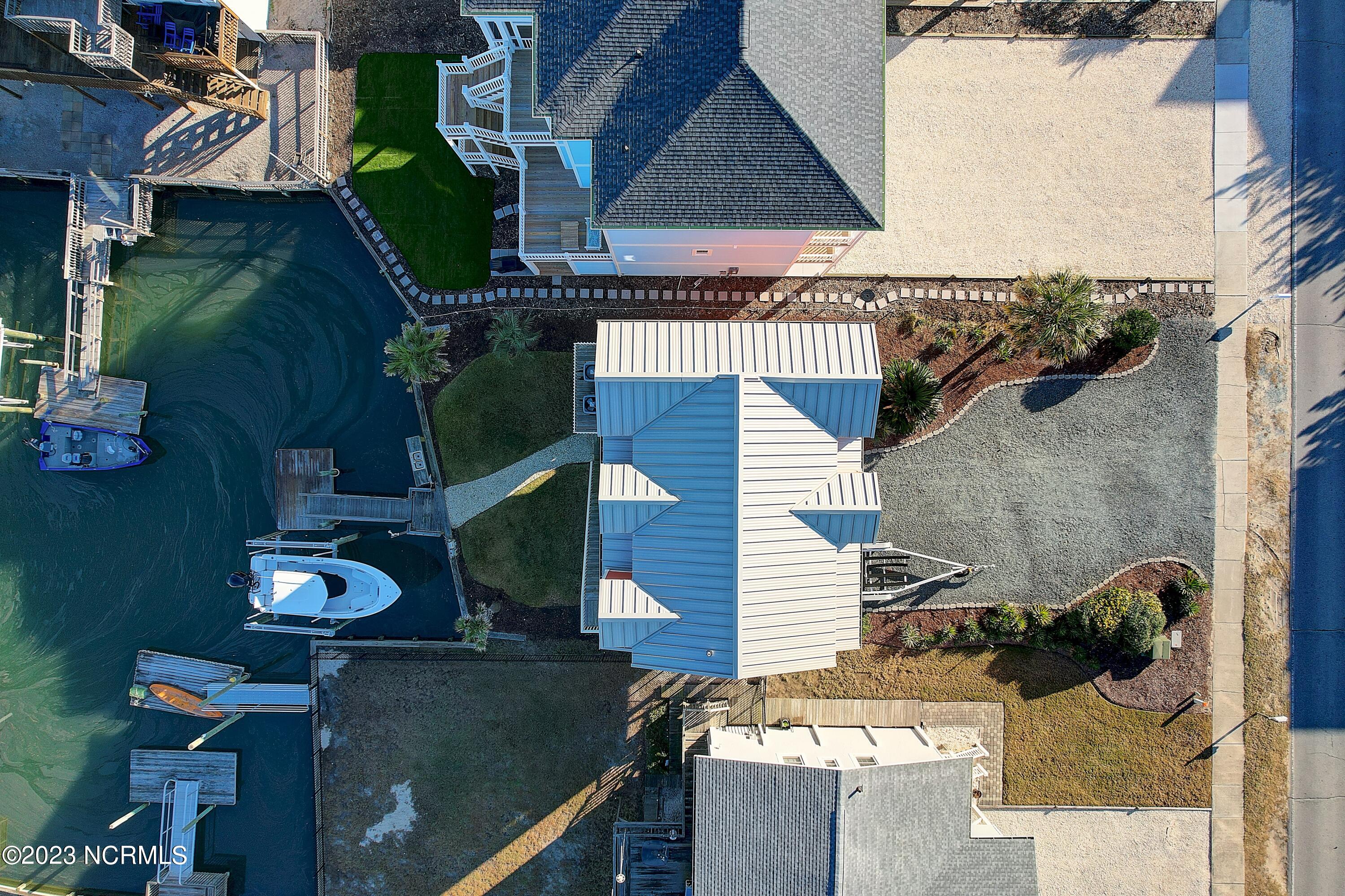 908 Ocean Boulevard W