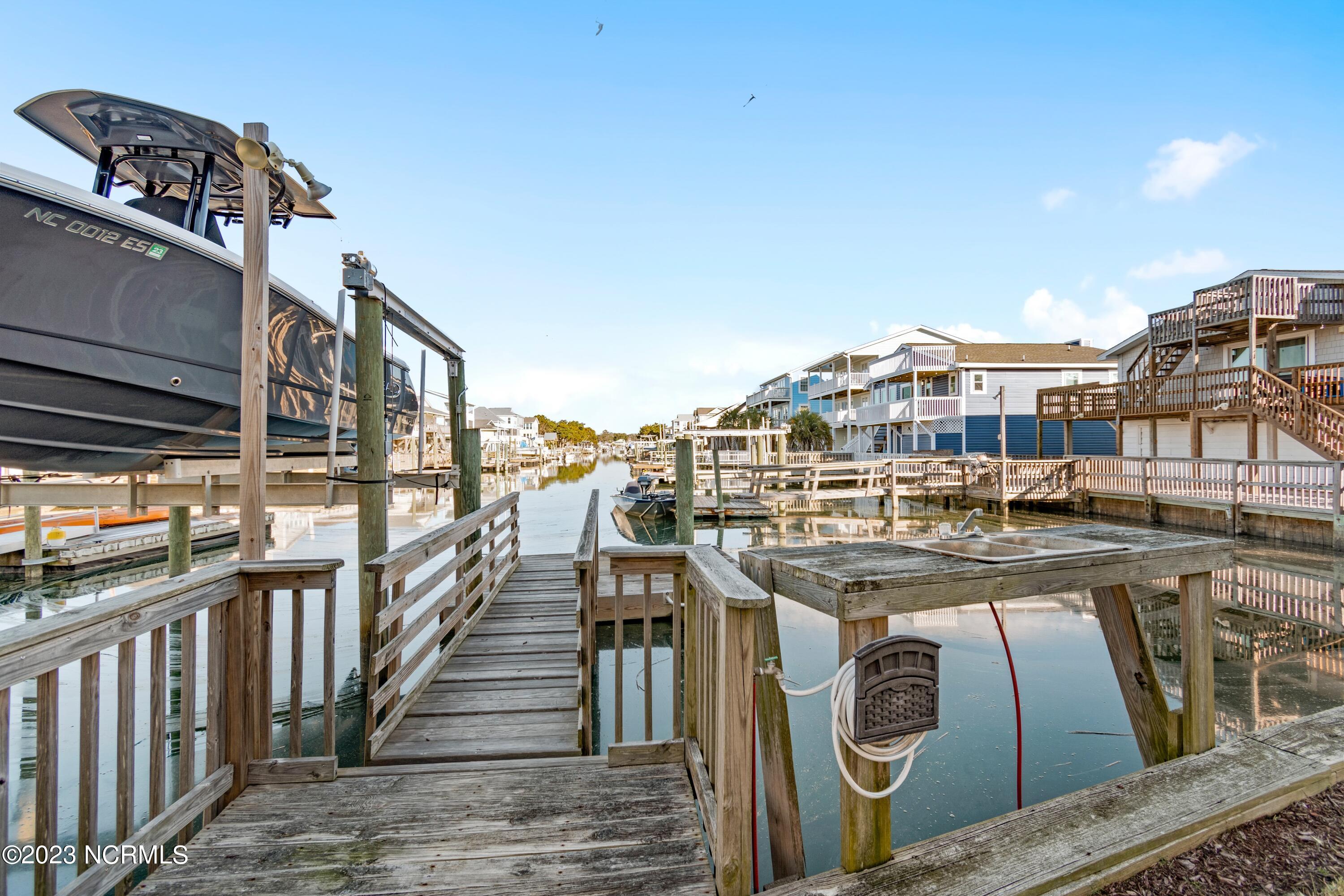 908 Ocean Boulevard W