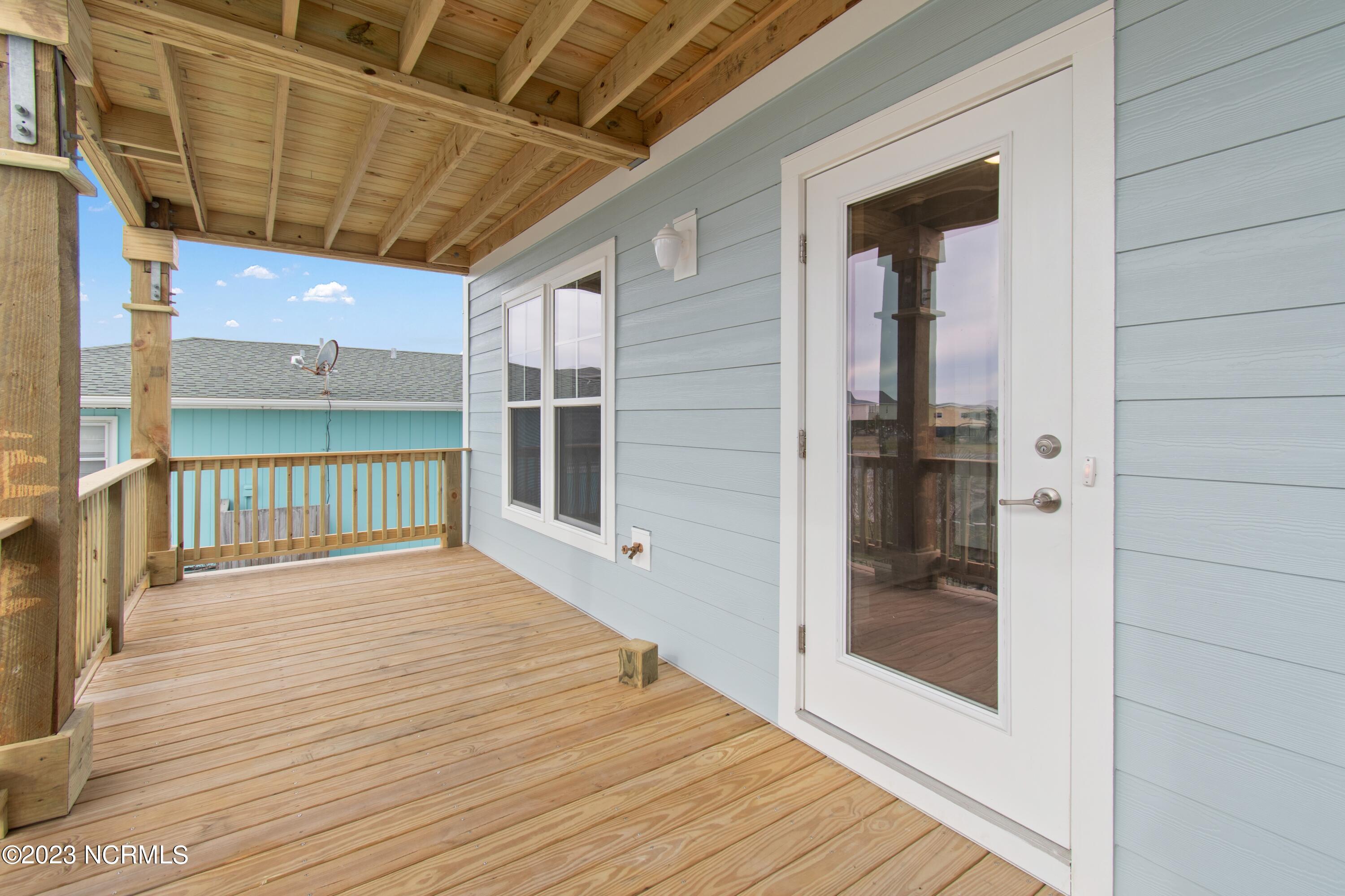 4003 E Pelican Drive