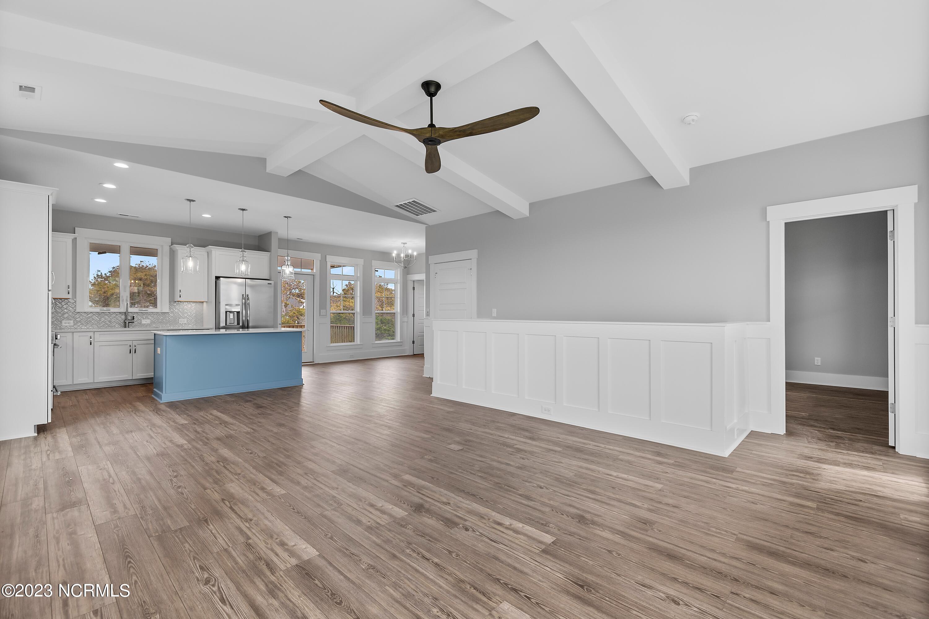 4003 E Pelican Drive