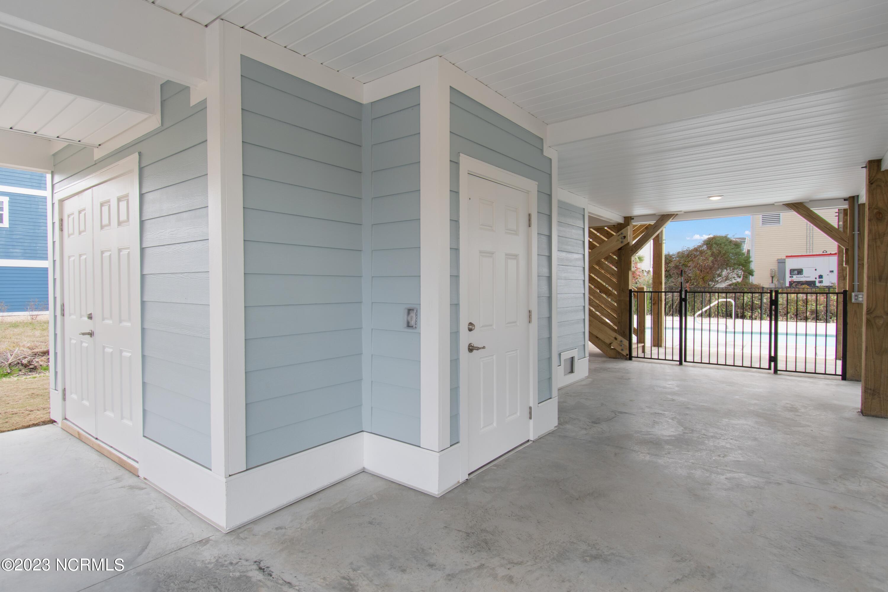 4003 E Pelican Drive