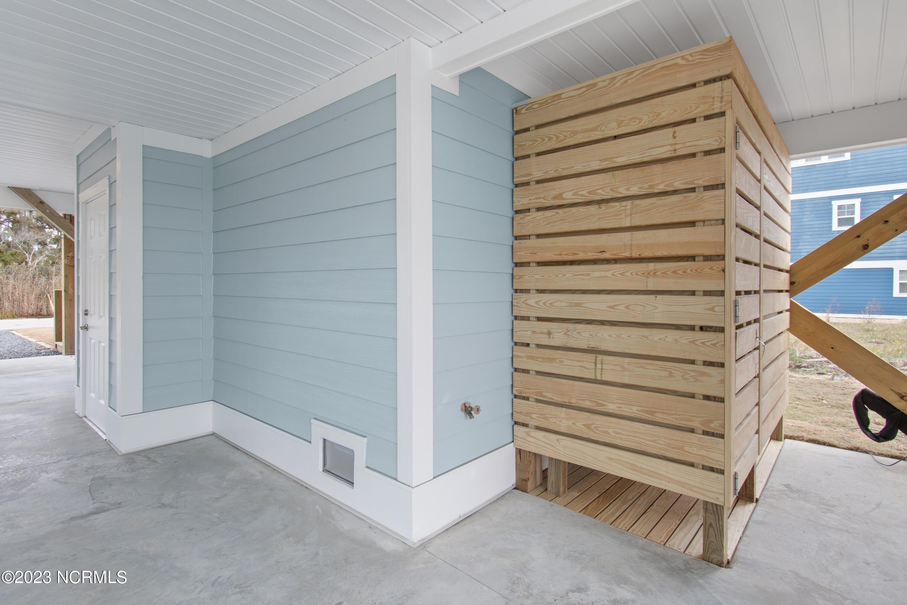 4003 E Pelican Drive