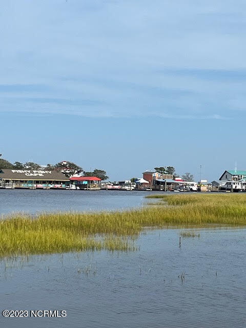 414 Mcglamery Street, 16