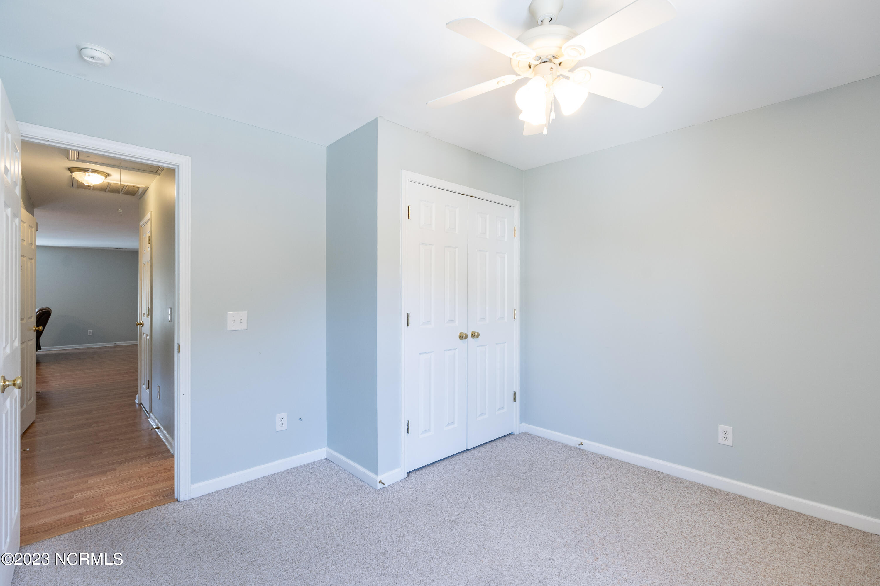 414 Mcglamery Street, 16