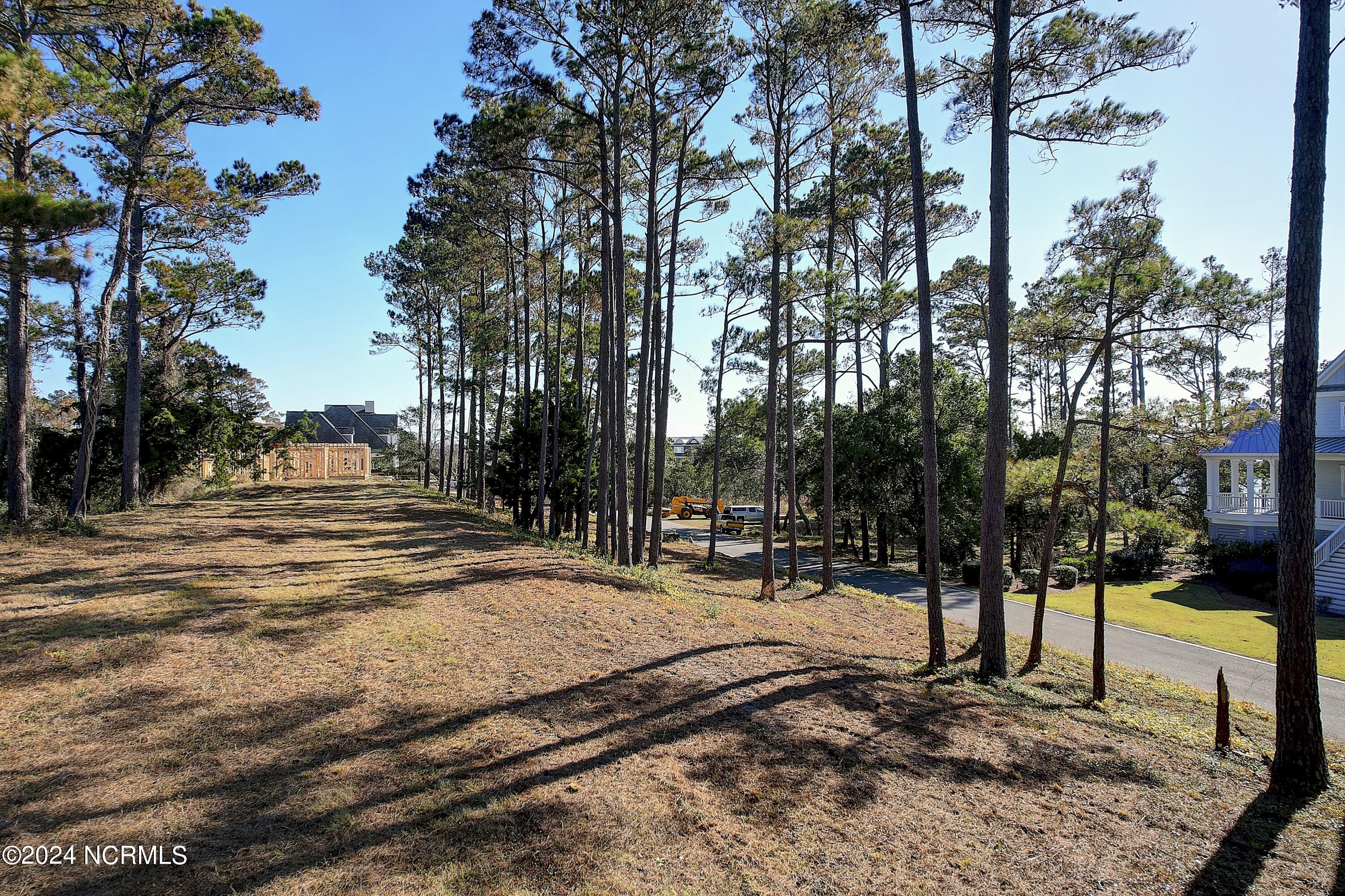 4014 15 Barnes Bluff Drive SE