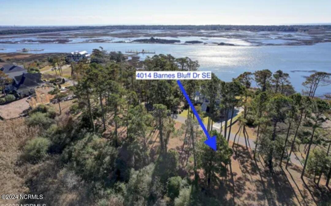 4014 15 Barnes Bluff Drive SE