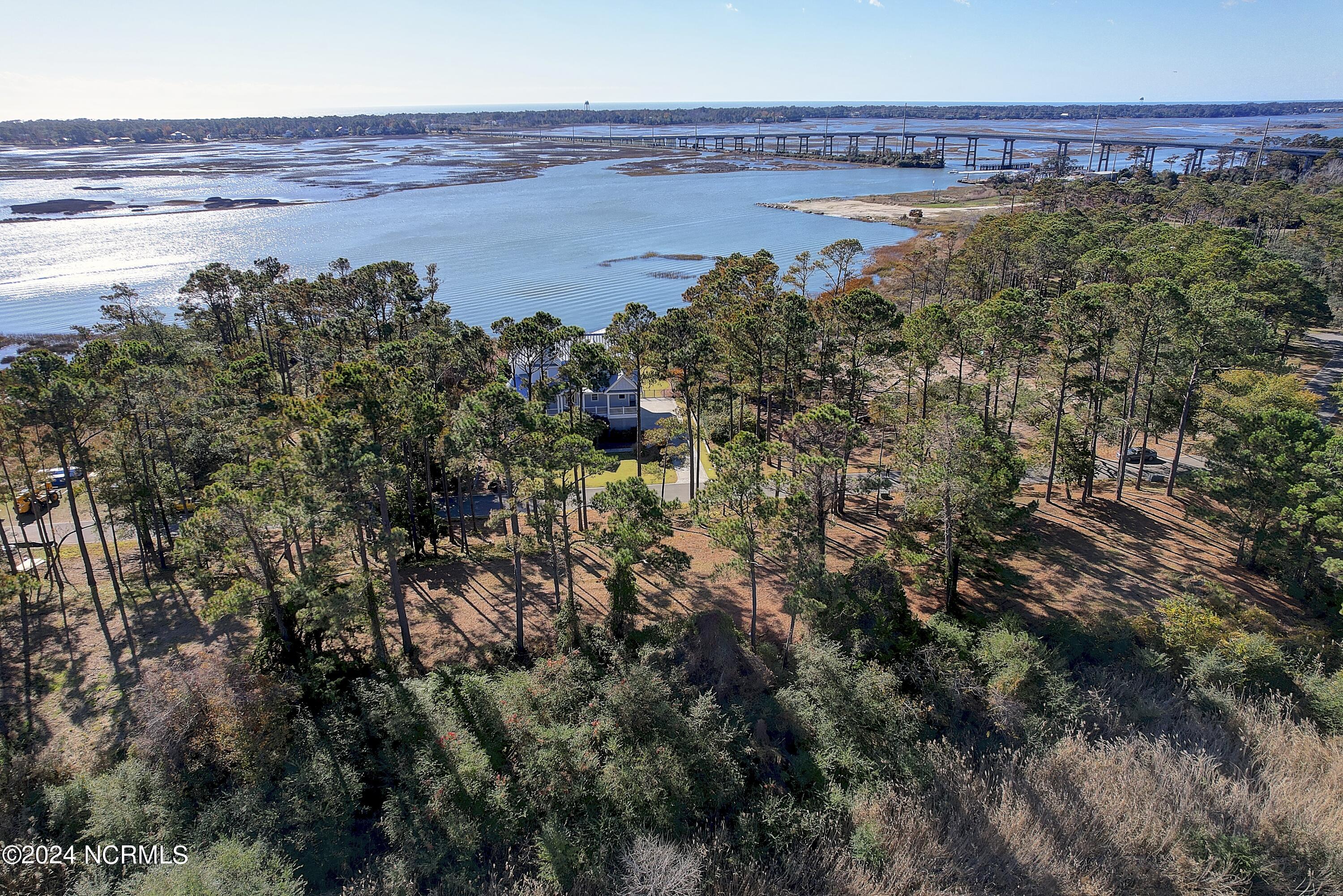 4014 15 Barnes Bluff Drive SE