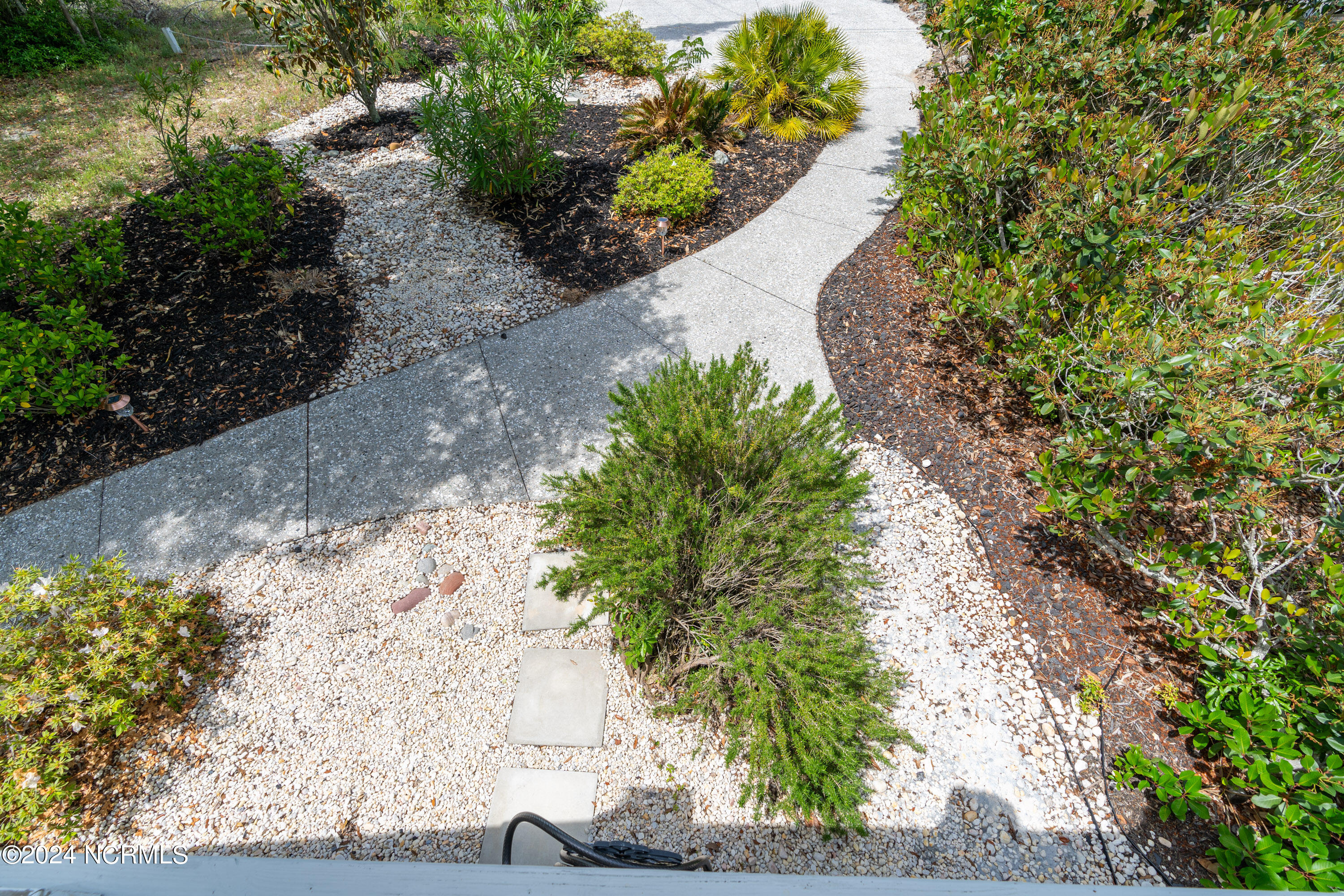 614 Clarendon Avenue