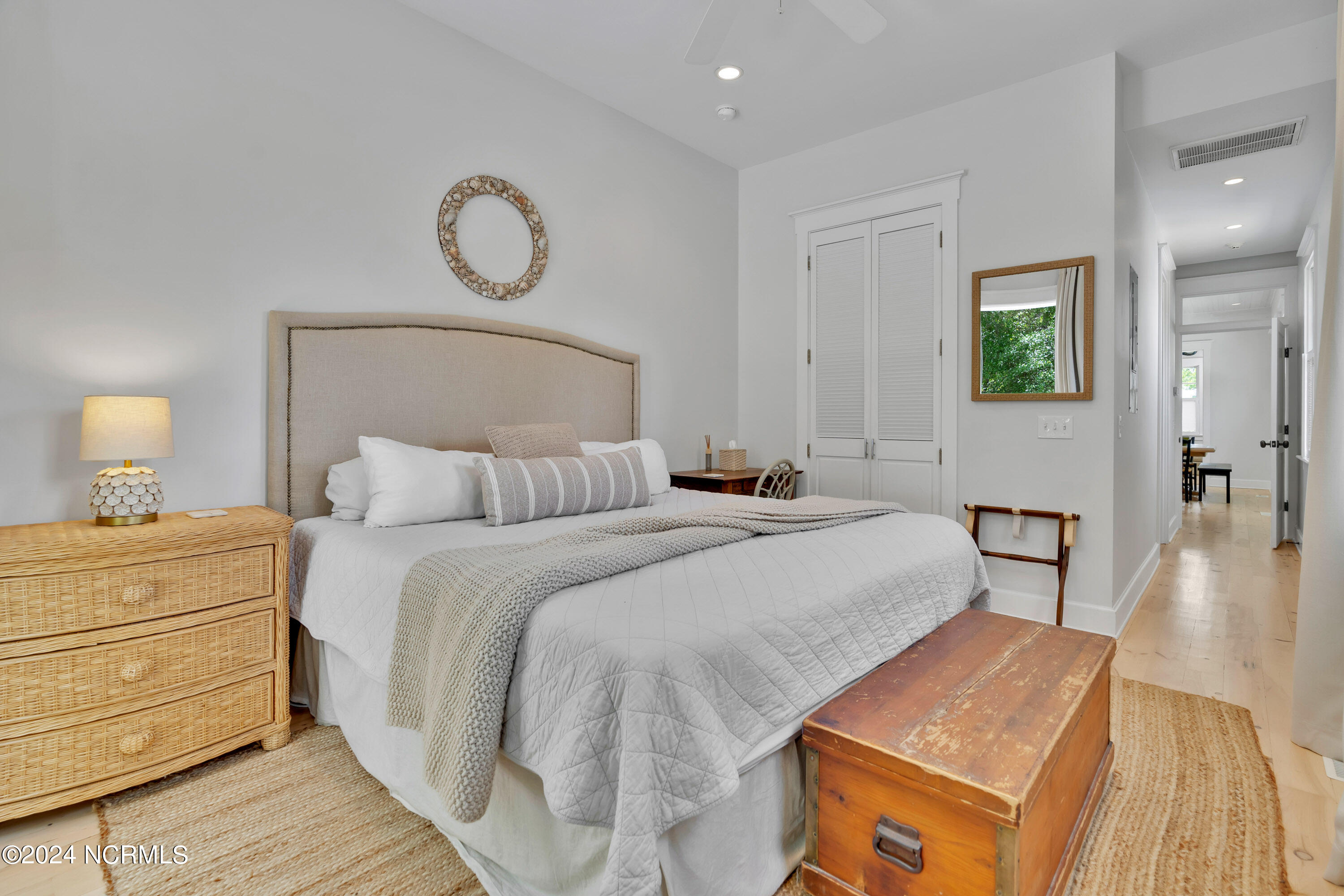 614 Clarendon Avenue