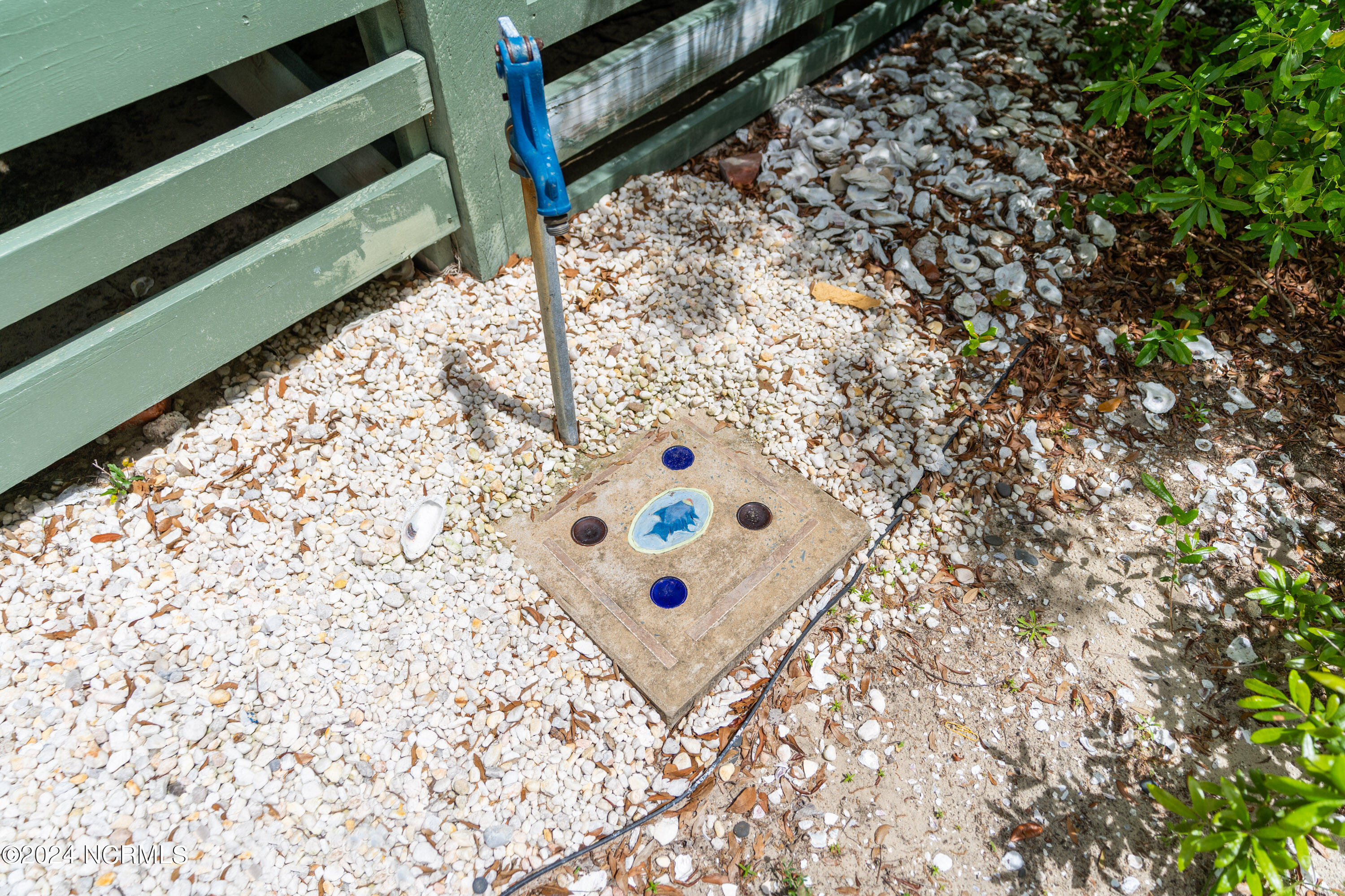 614 Clarendon Avenue