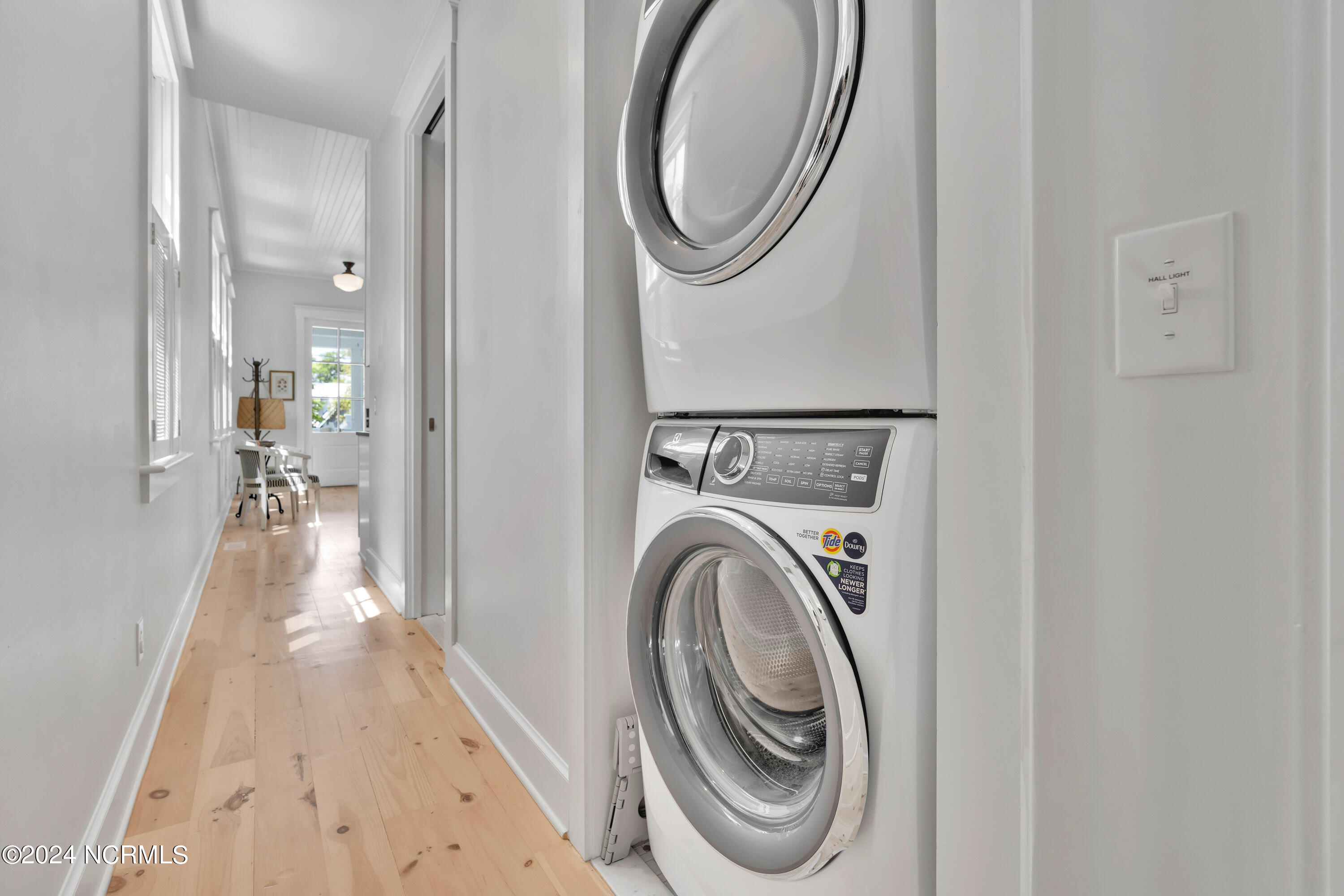 614 Clarendon Avenue