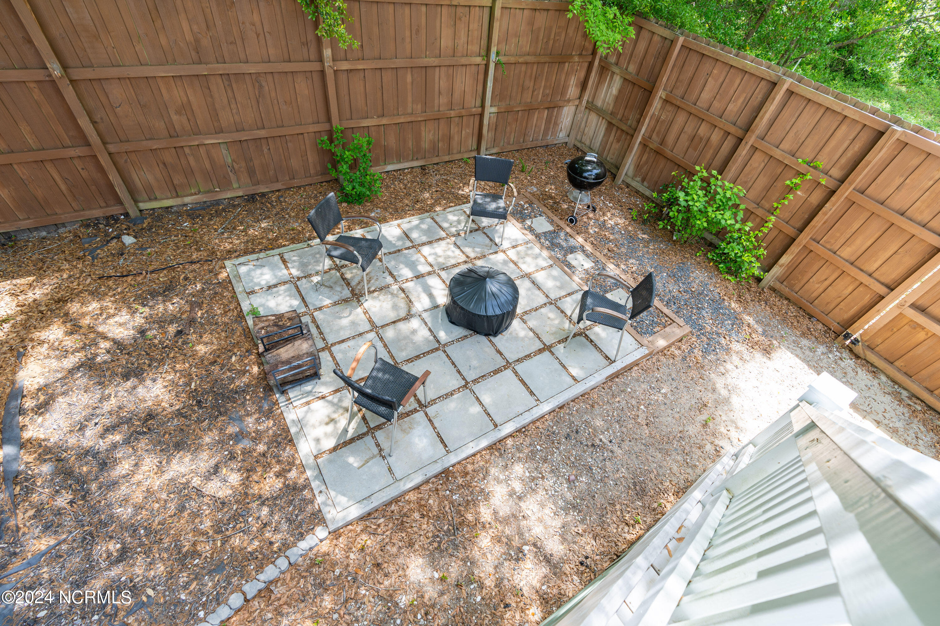 614 Clarendon Avenue