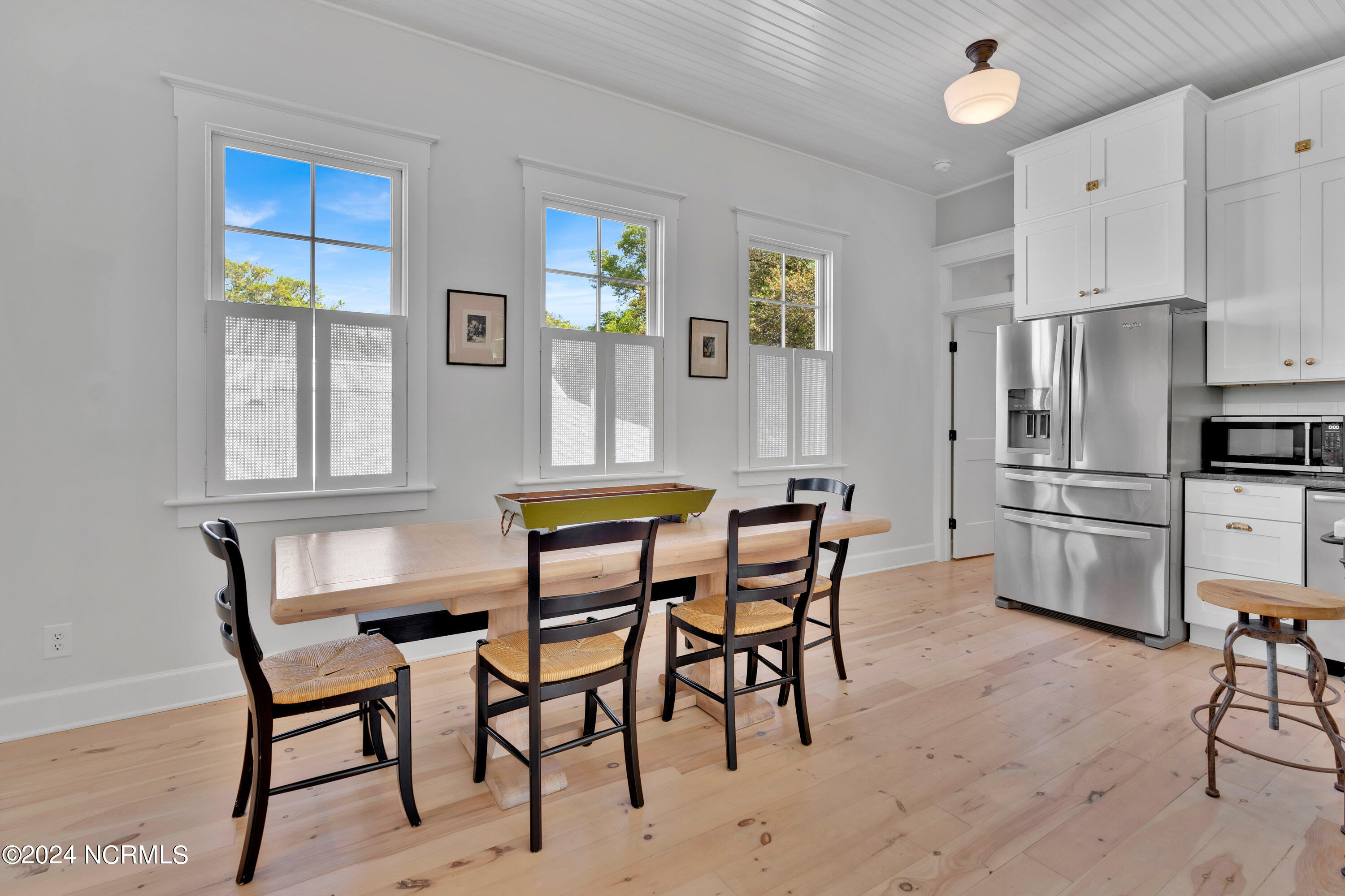 614 Clarendon Avenue